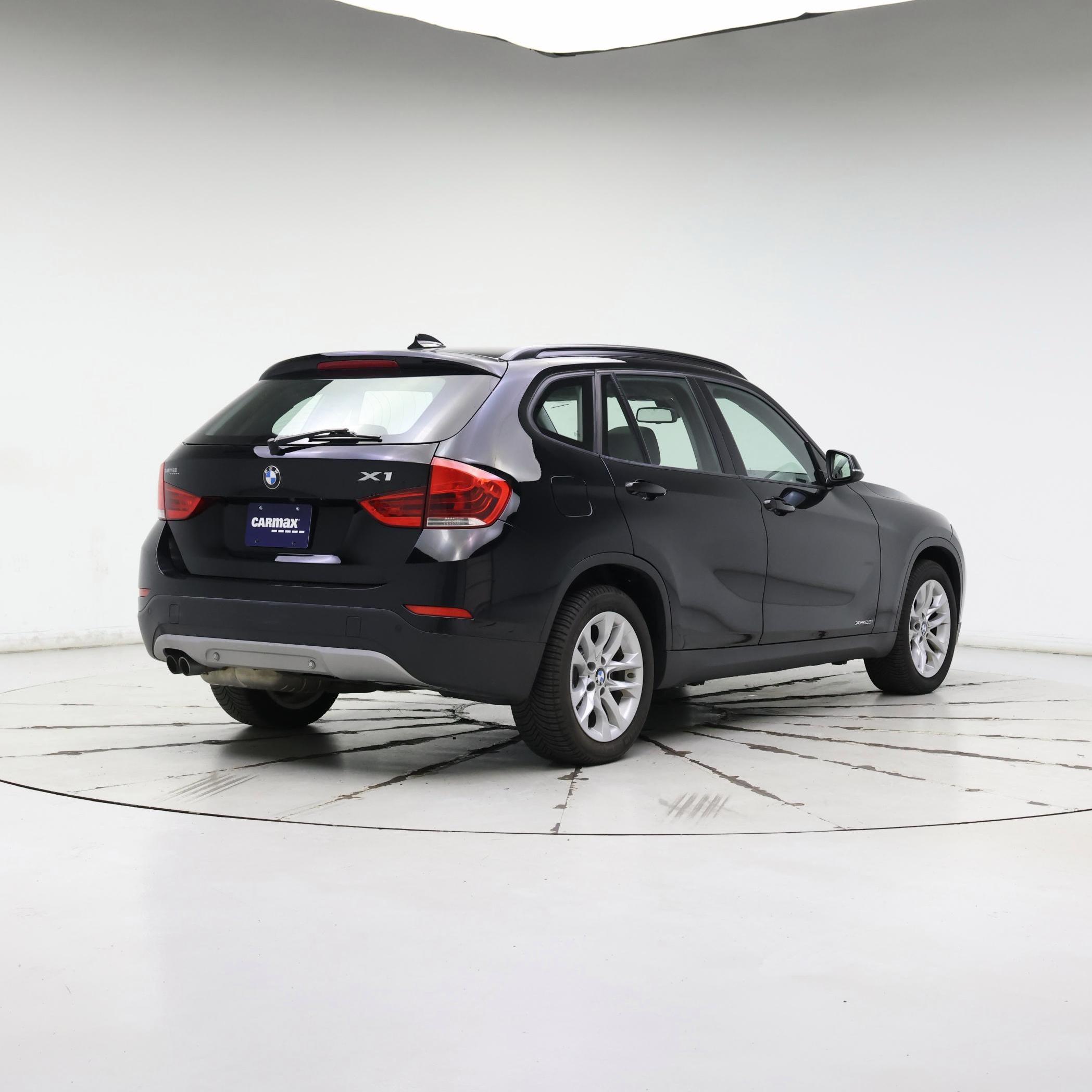 Thumbnail: 2015 BMW X1 - 8
