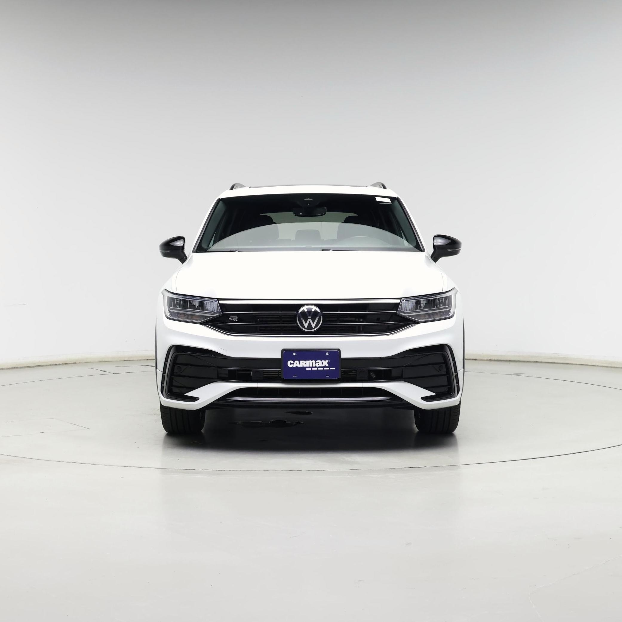 Thumbnail: 2022 Volkswagen Tiguan - 5