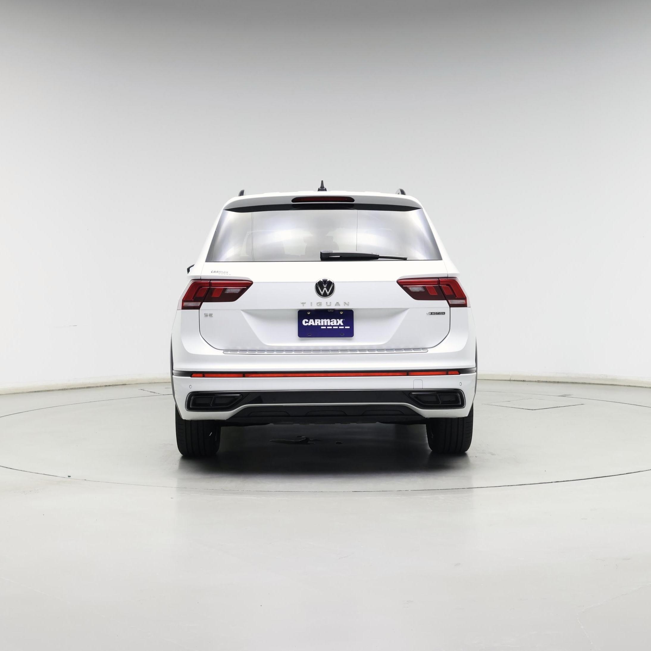 Thumbnail: 2022 Volkswagen Tiguan - 6