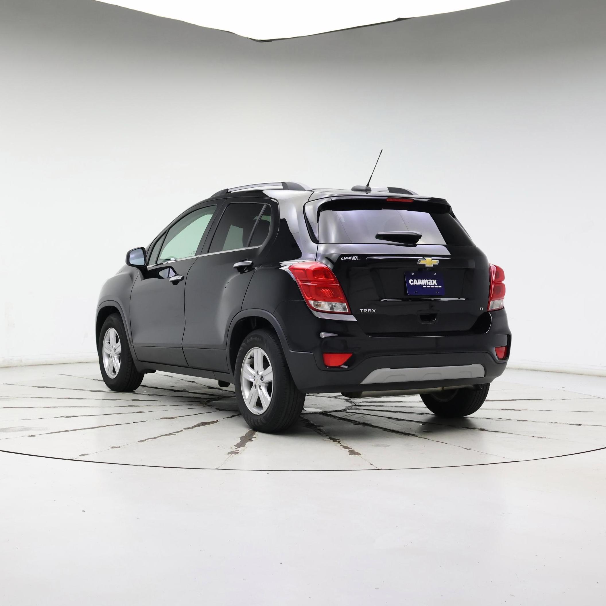 Thumbnail: 2019 Chevrolet Trax - 2
