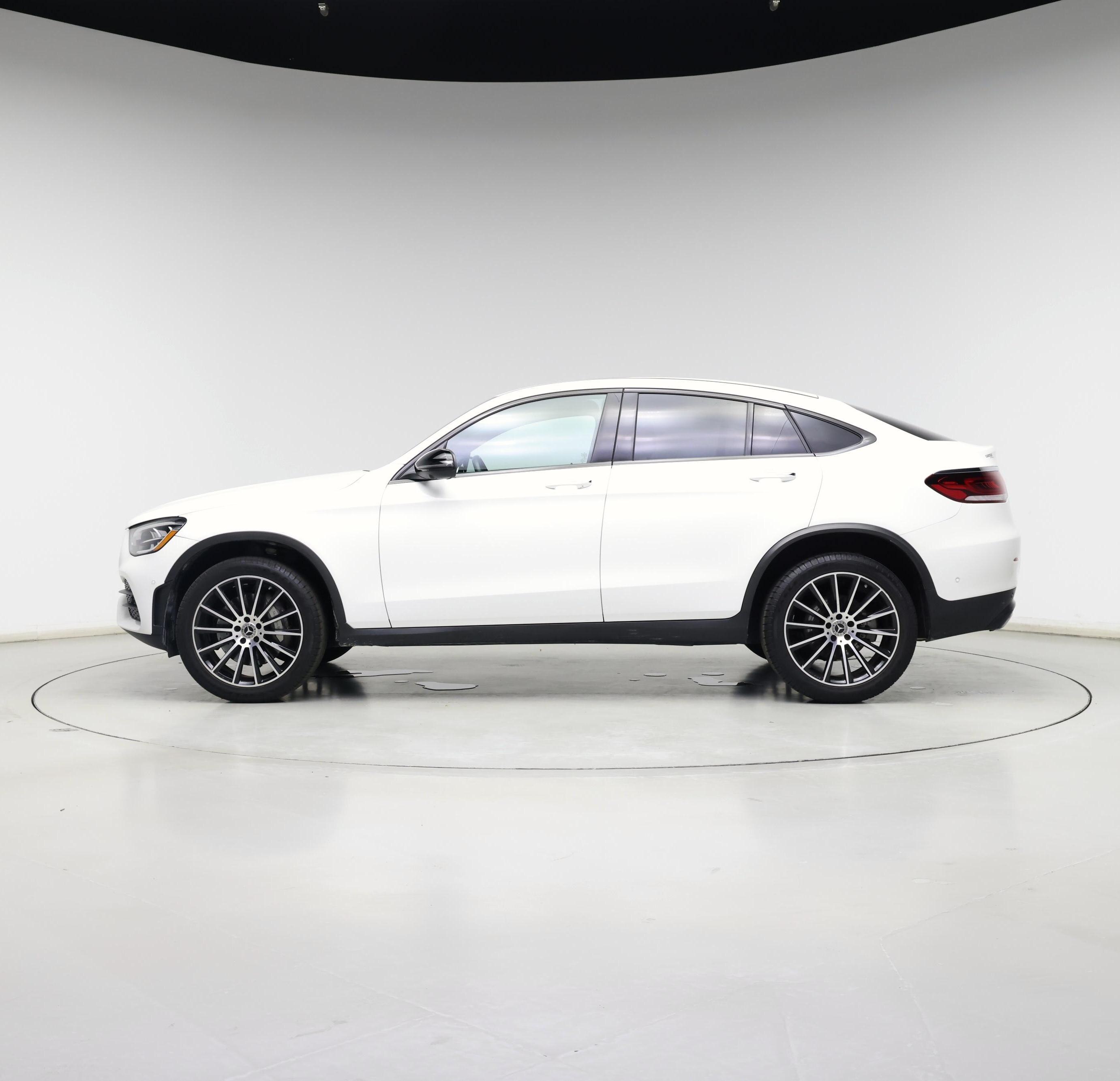 Thumbnail: 2020 Mercedes-Benz GLC - 3