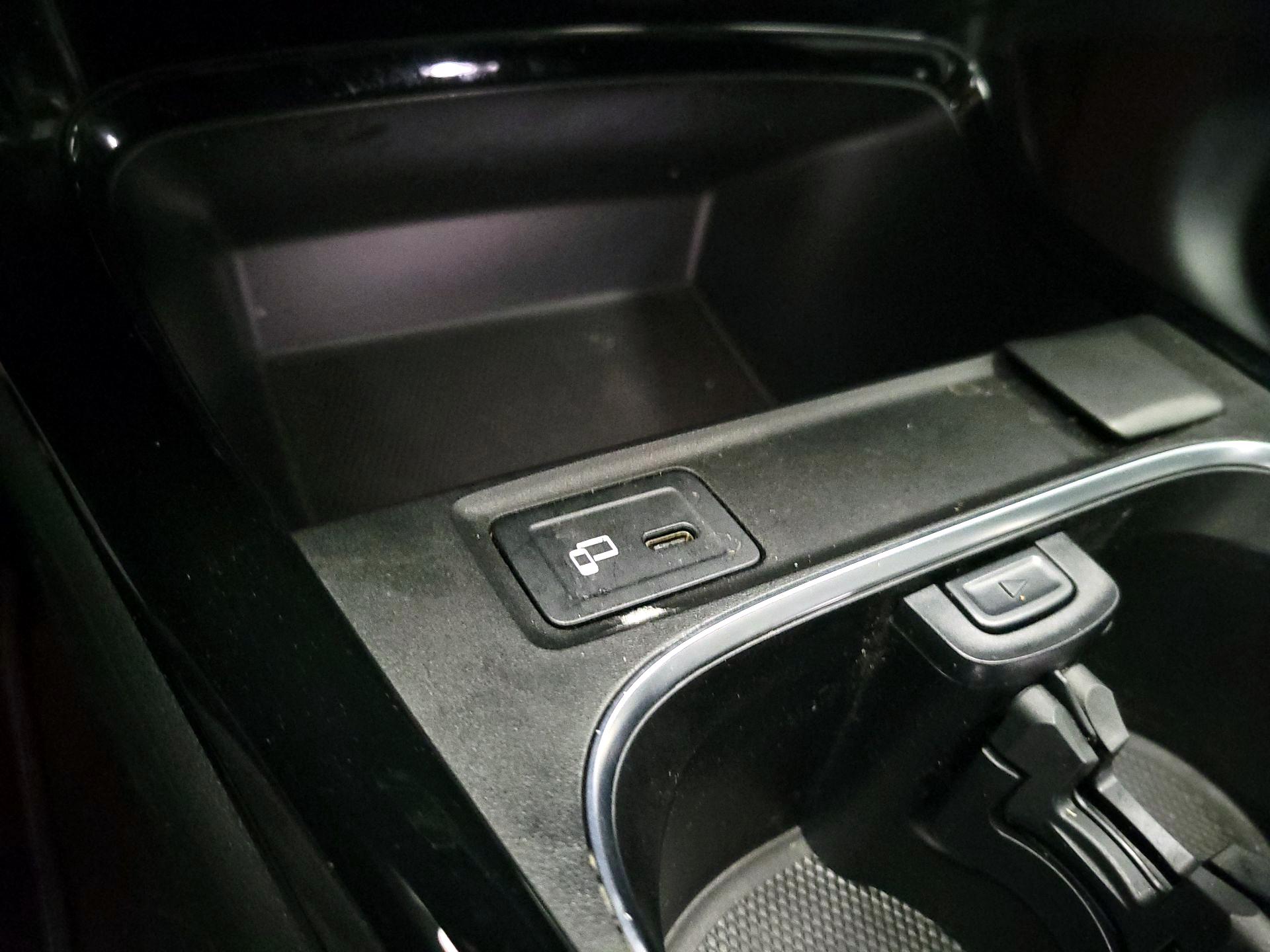 Thumbnail: 2020 Mercedes-Benz A-Class - 18