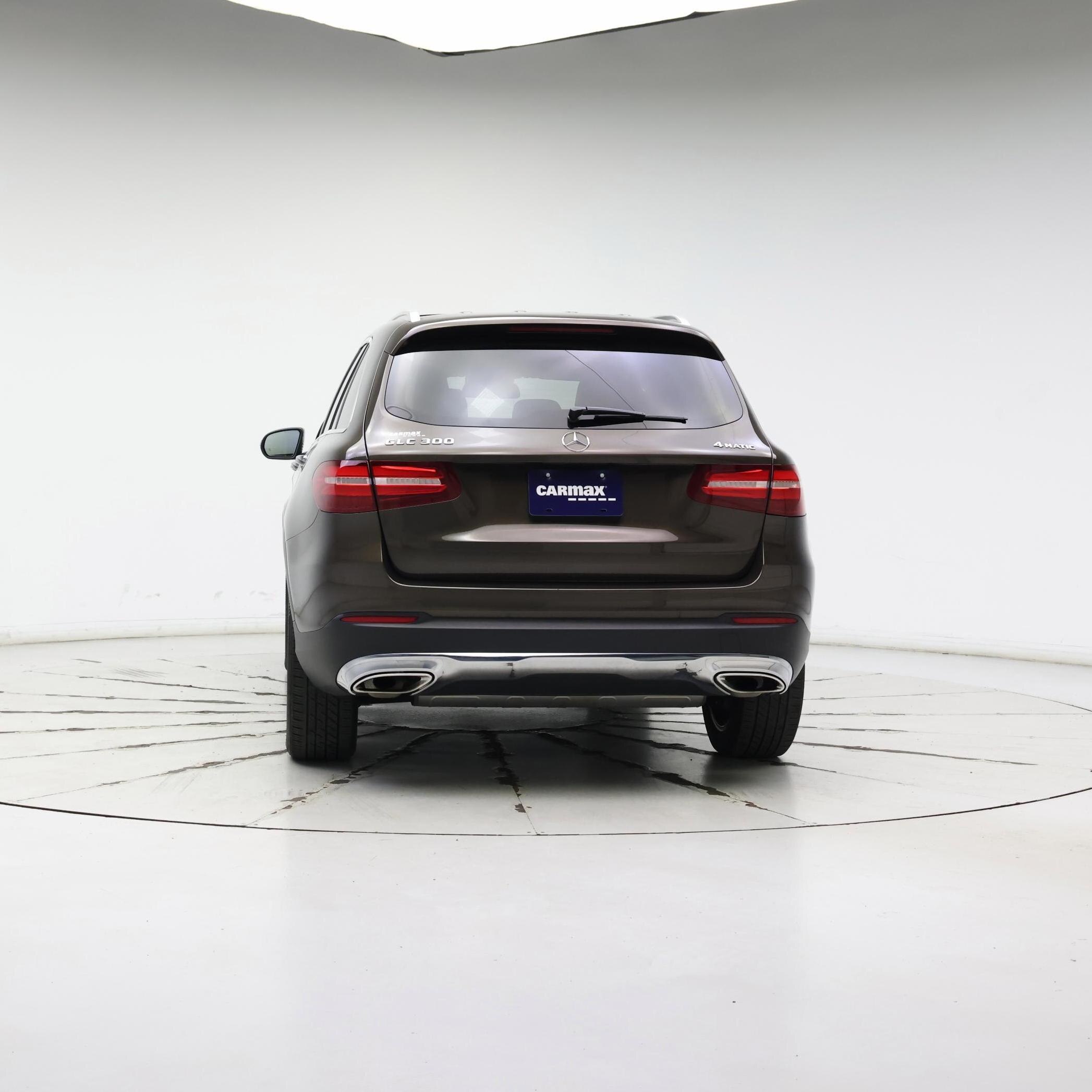 Thumbnail: 2016 Mercedes-Benz GLC - 6