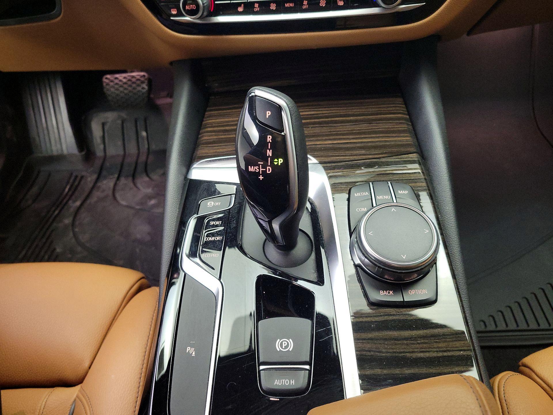 Thumbnail: 2018 BMW 5 Series - 18