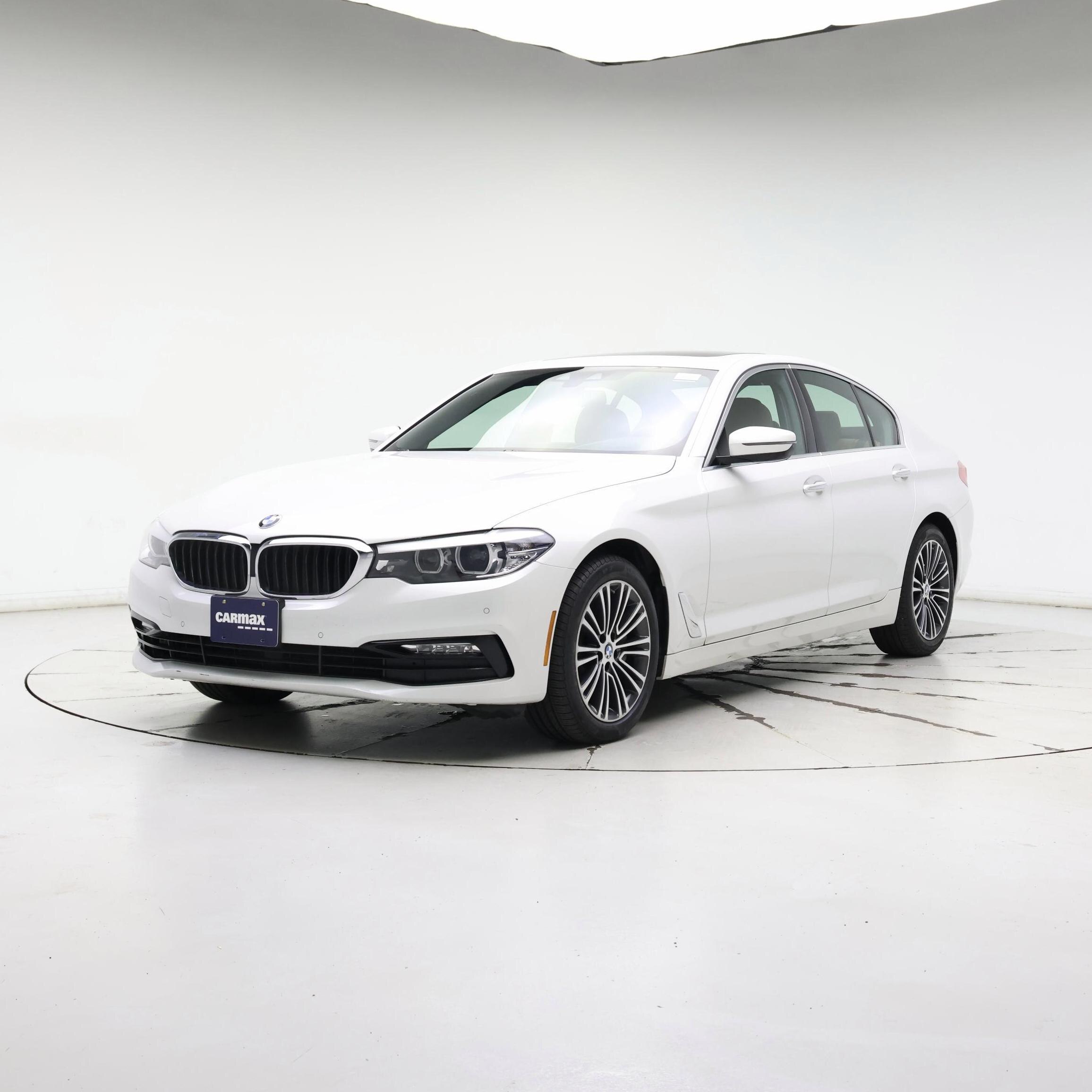 Thumbnail: 2018 BMW 5 Series - 4