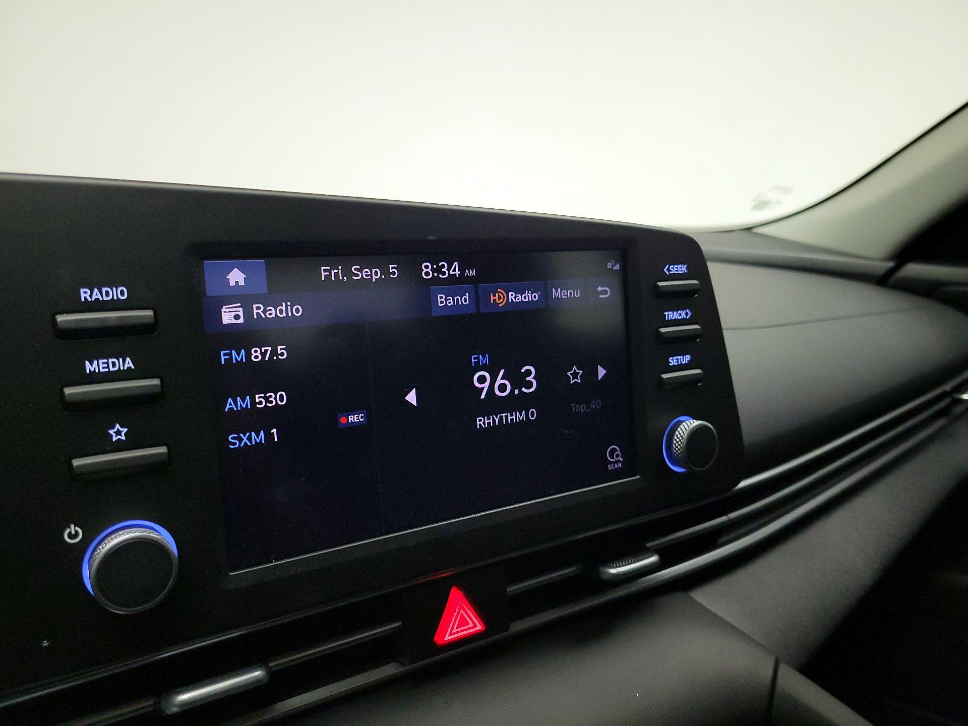 Thumbnail: 2023 Hyundai Elantra - 15