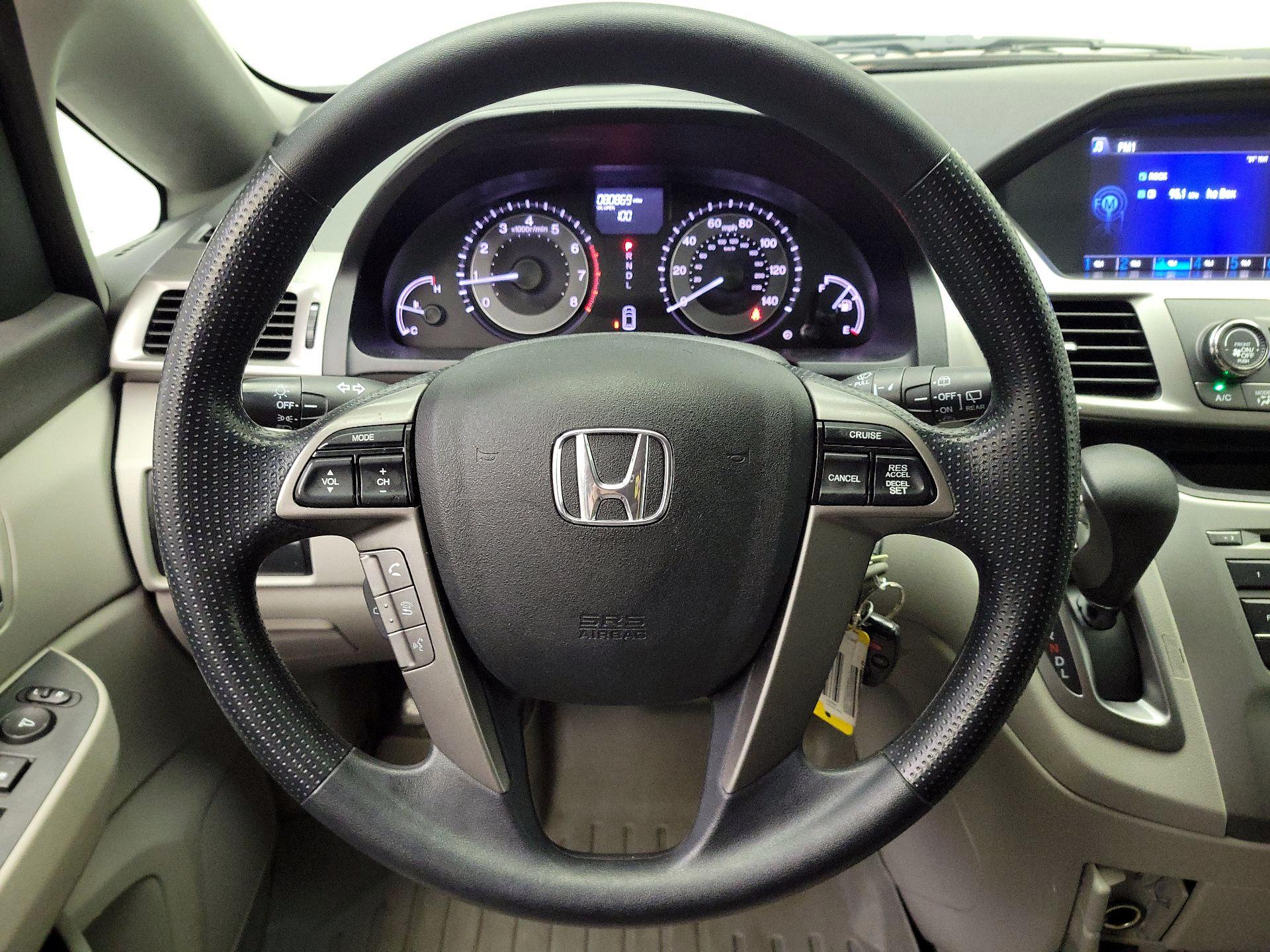 Thumbnail: 2016 Honda Odyssey - 10