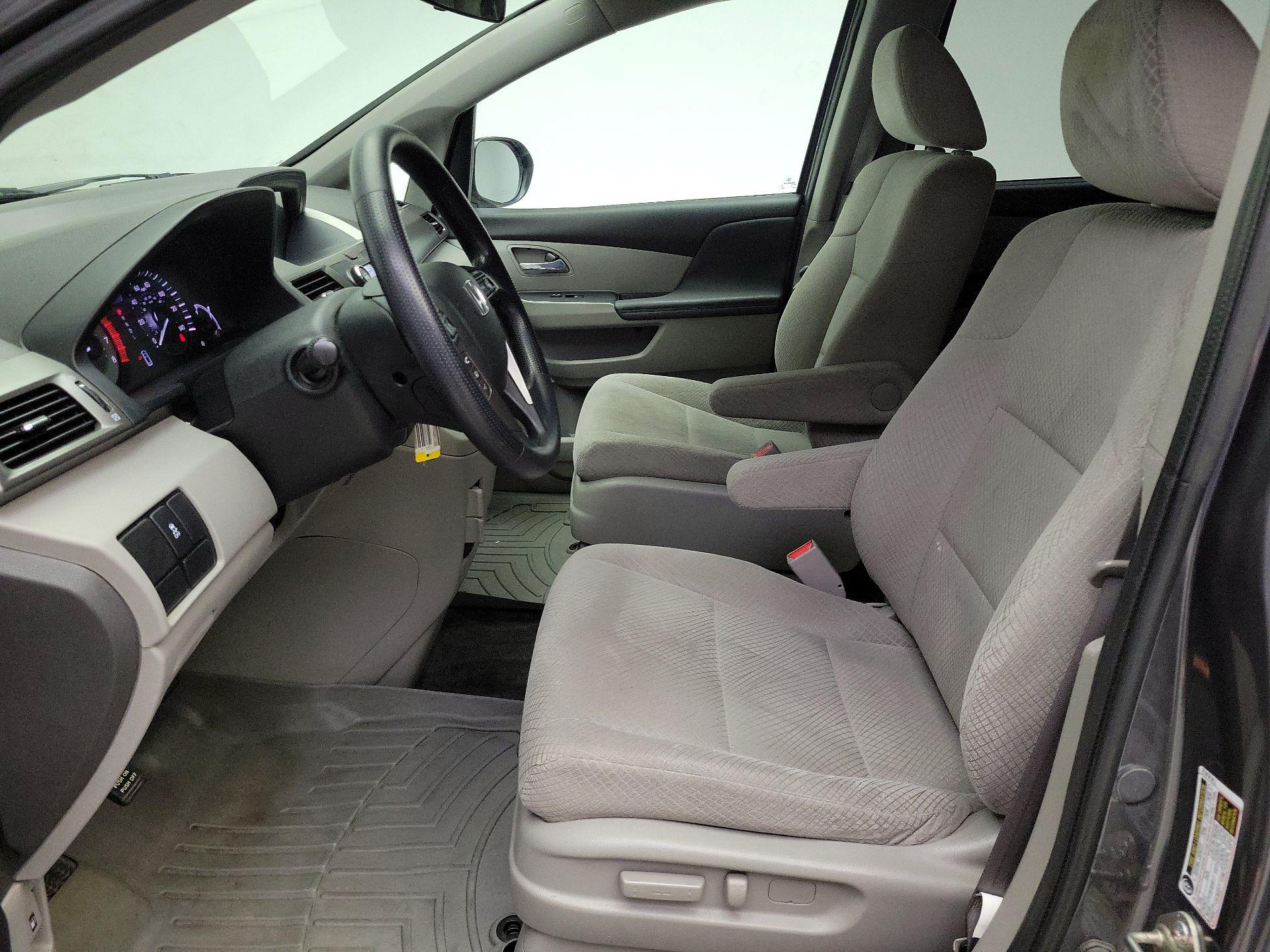 Thumbnail: 2016 Honda Odyssey - 11