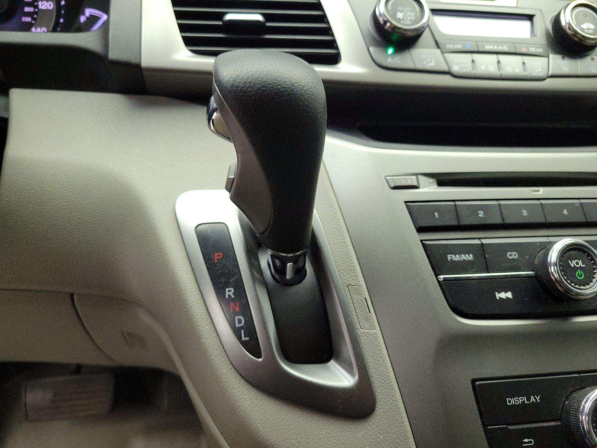 Thumbnail: 2016 Honda Odyssey - 17