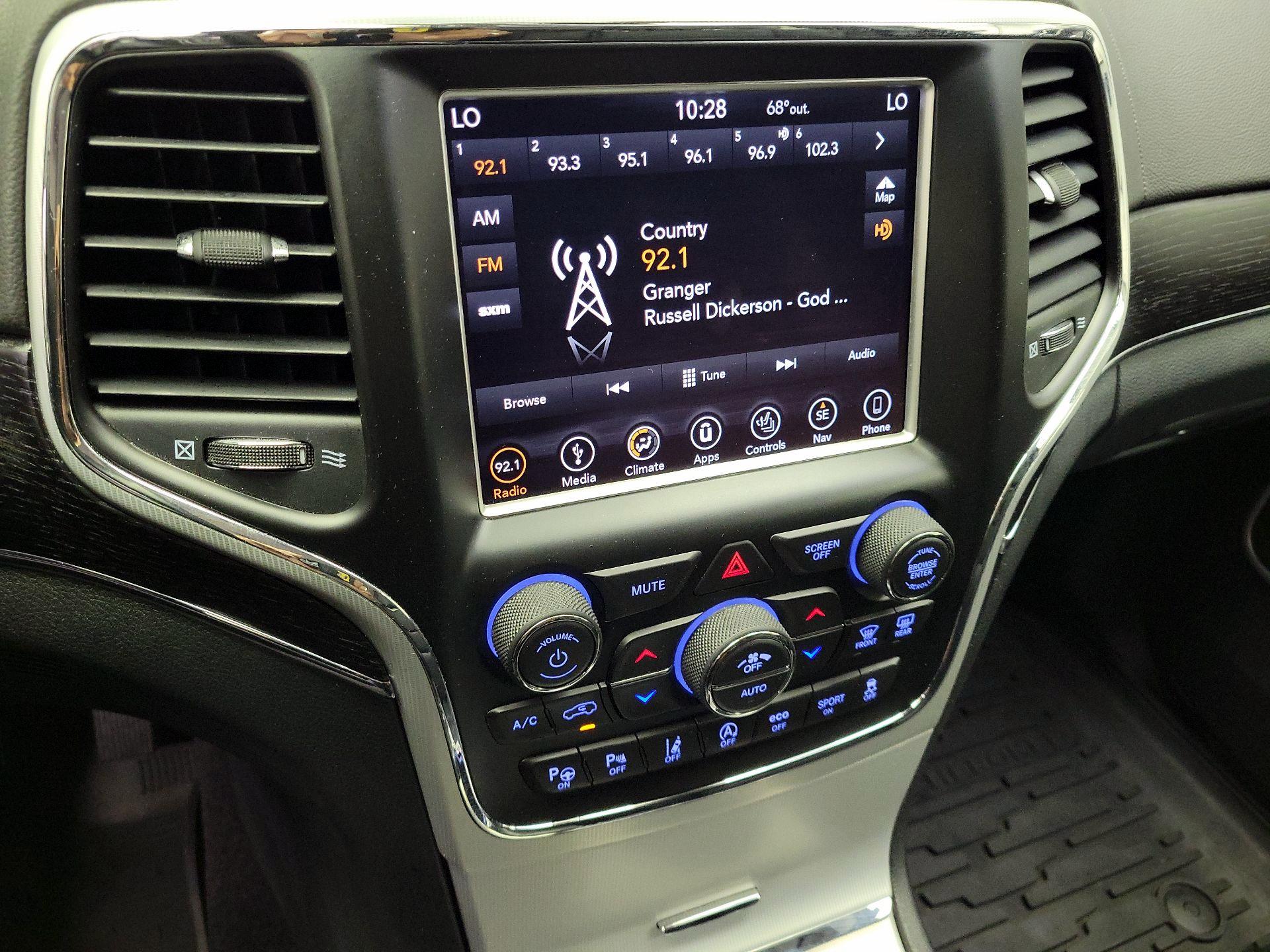 Thumbnail: 2018 Jeep Grand Cherokee - 16