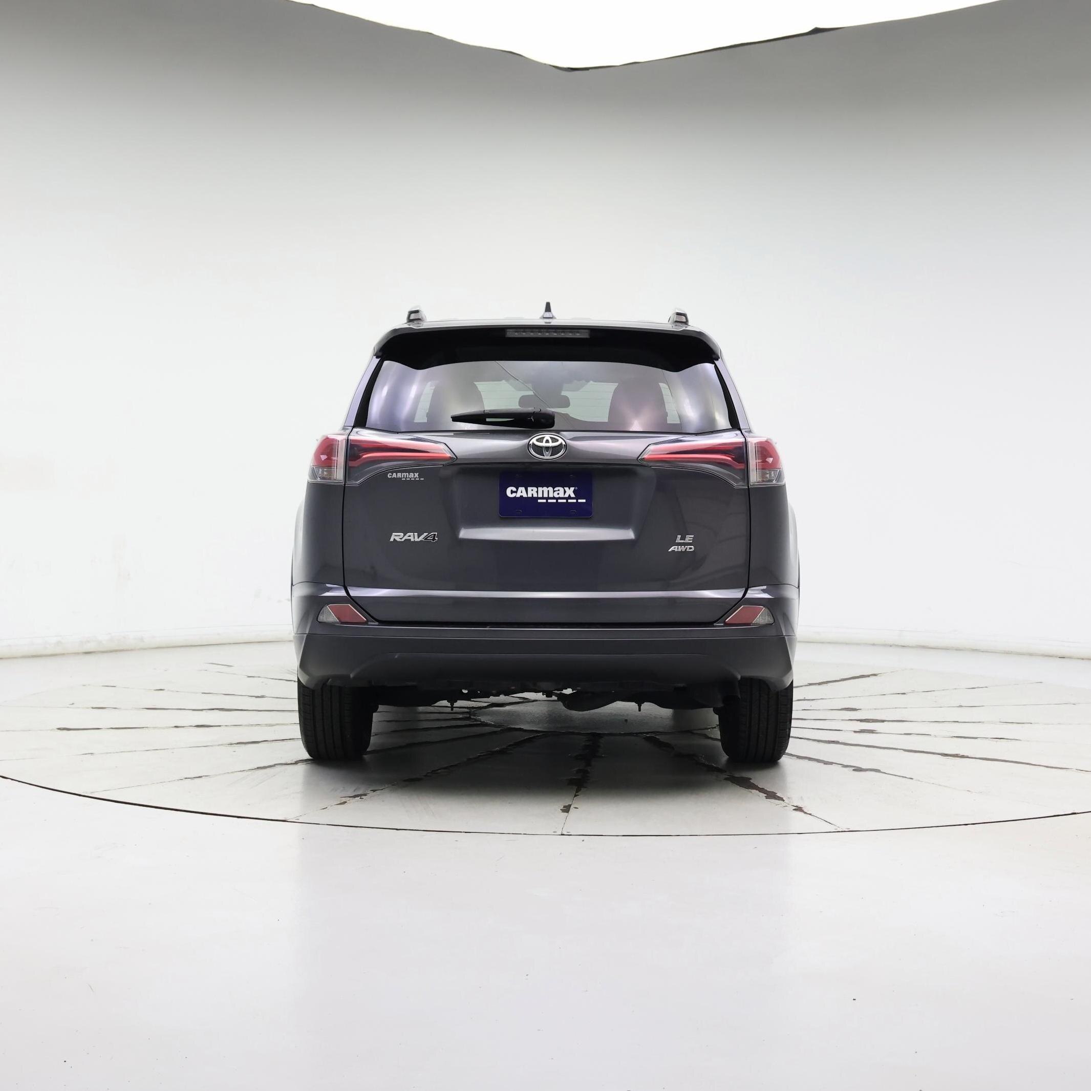 Thumbnail: 2018 Toyota RAV4 - 6