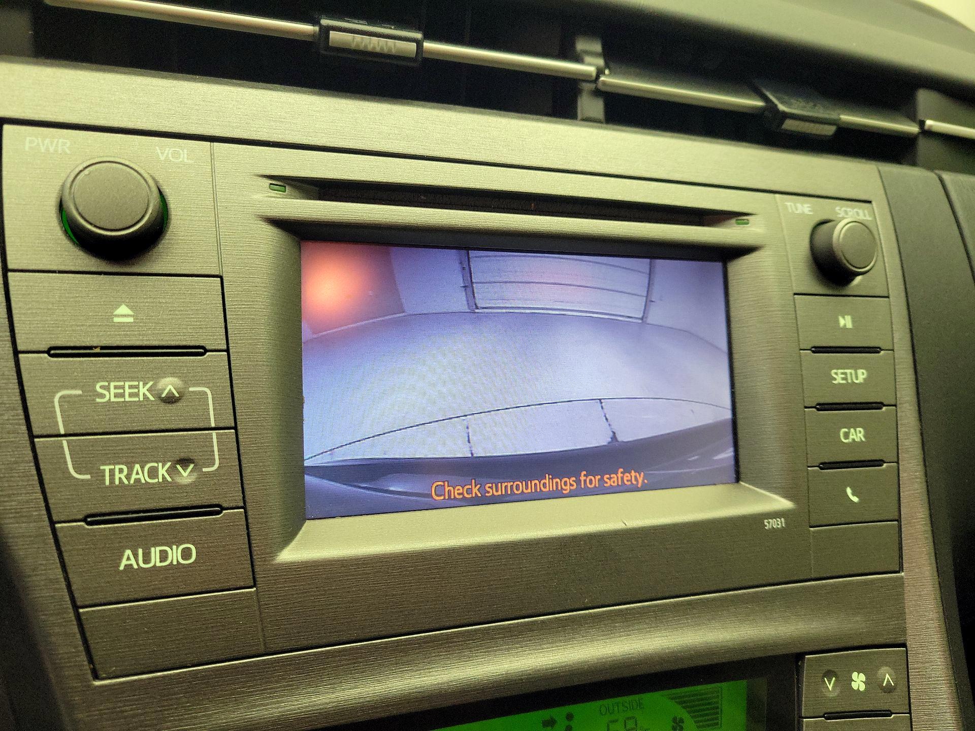 Thumbnail: 2015 Toyota Prius - 14