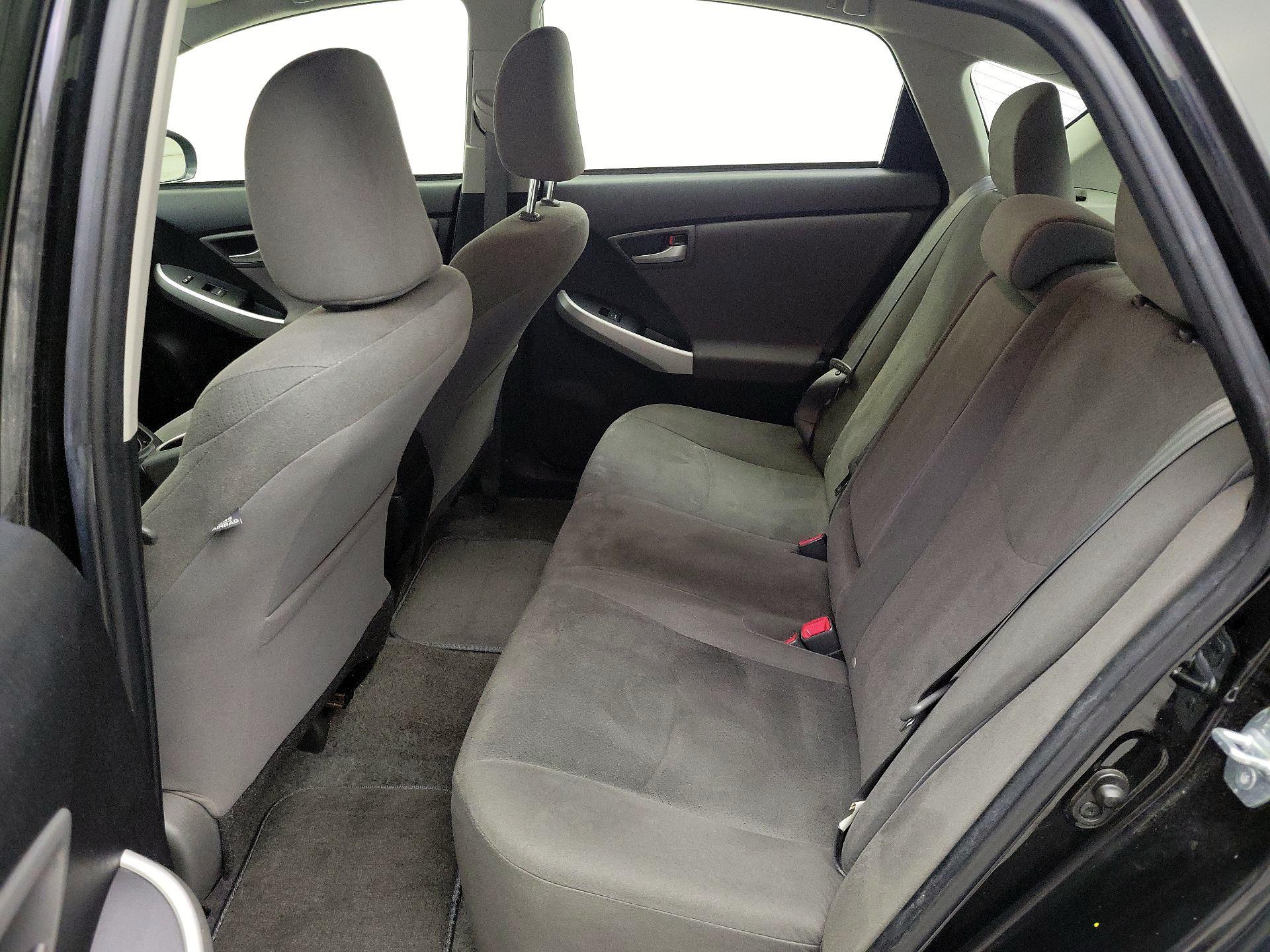 Thumbnail: 2015 Toyota Prius - 19