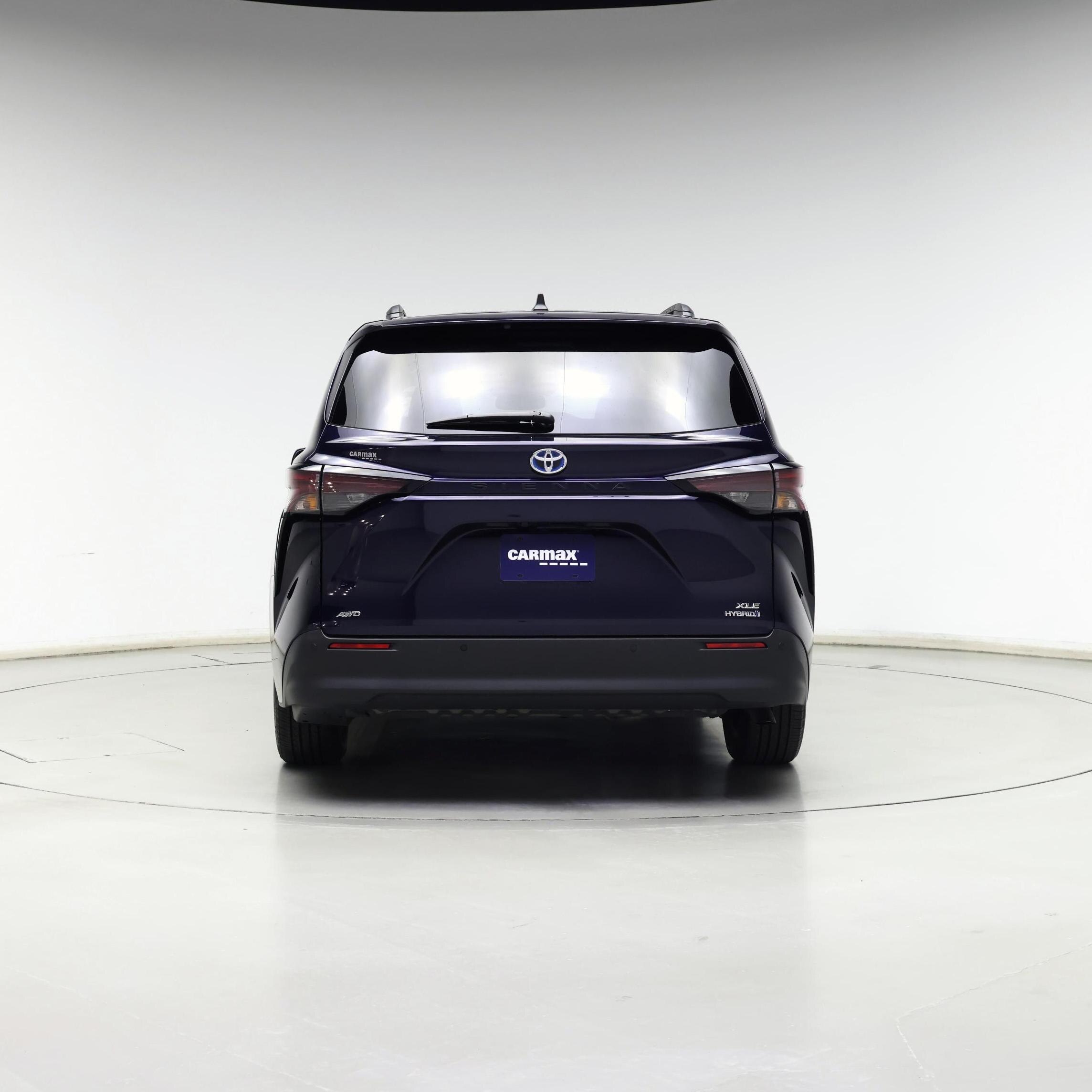 Thumbnail: 2023 Toyota Sienna - 6
