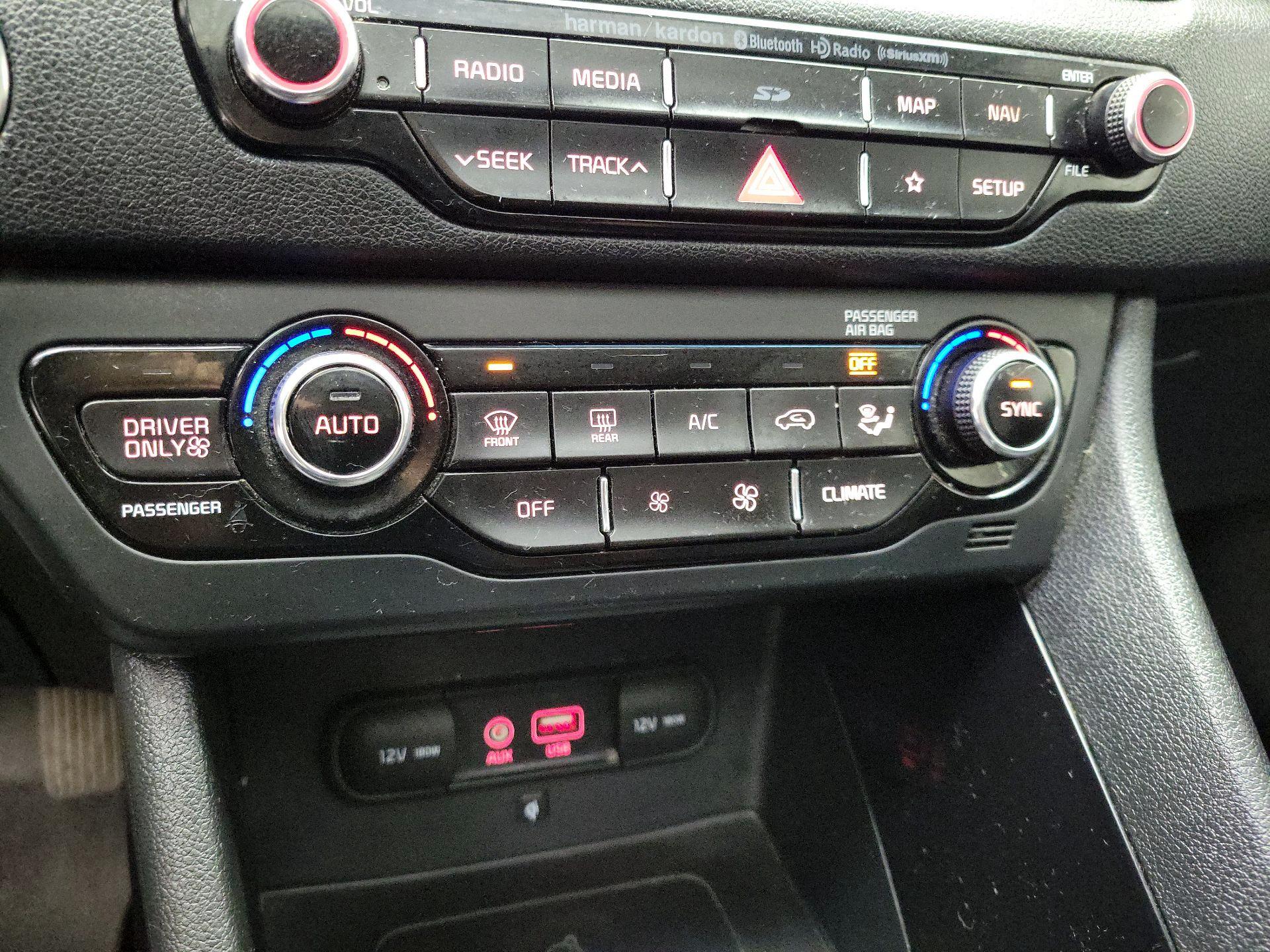 Thumbnail: 2019 Kia Niro - 17