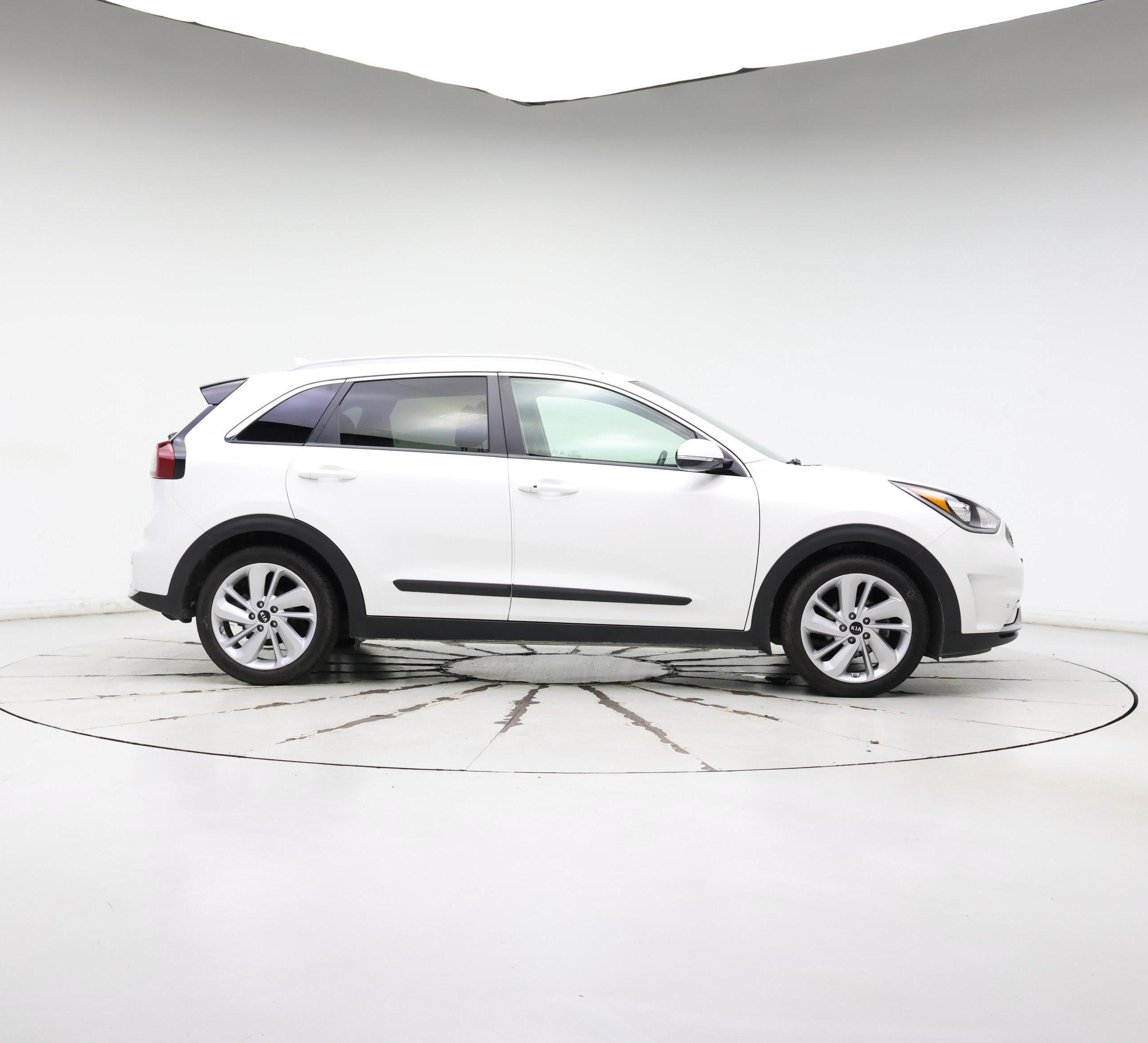 Thumbnail: 2019 Kia Niro - 7