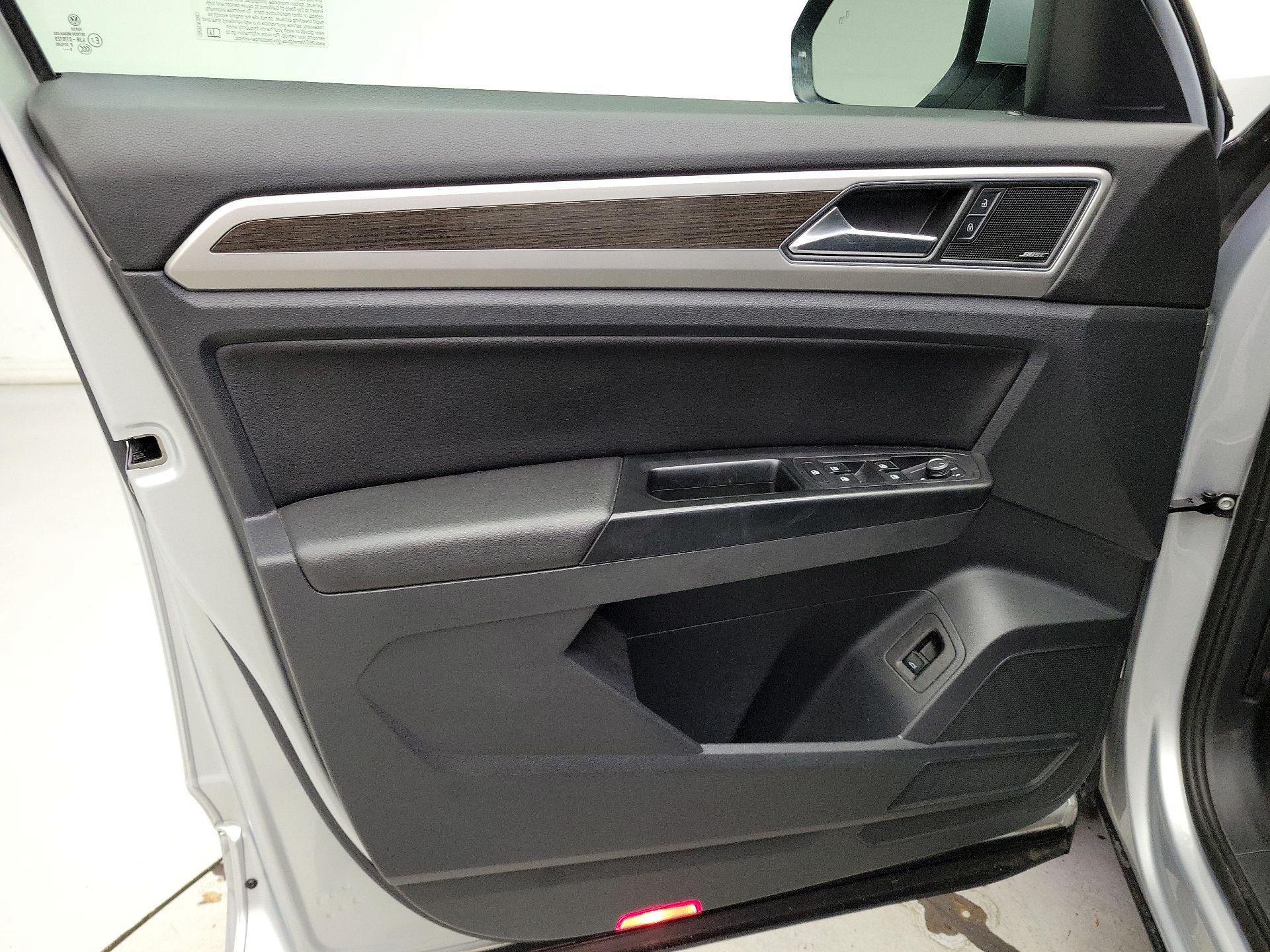 Thumbnail: 2019 Volkswagen Atlas - 12