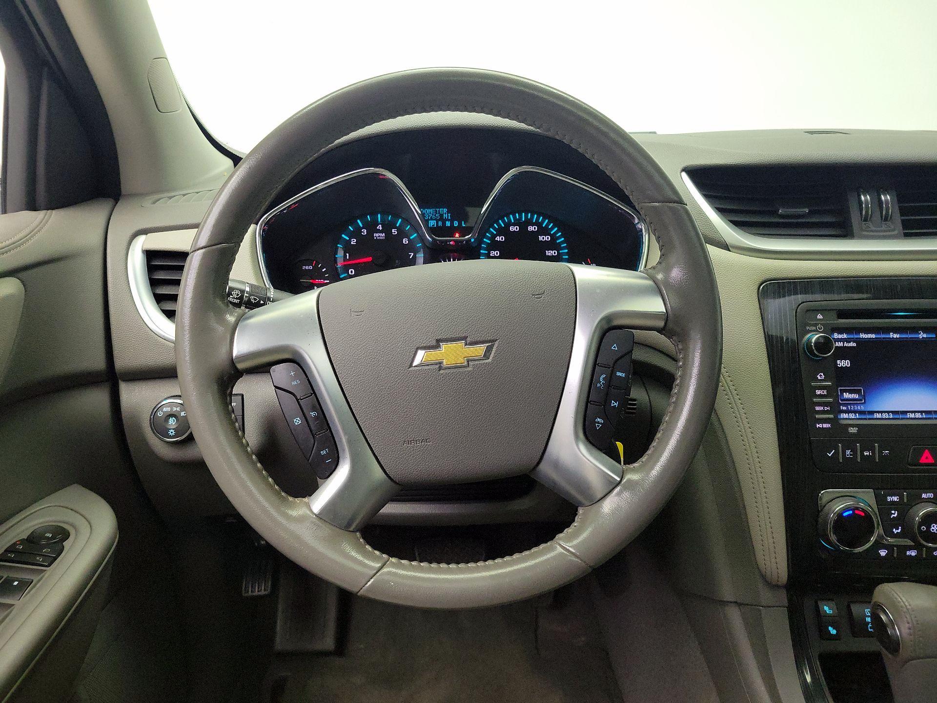 Thumbnail: 2017 Chevrolet Traverse - 10