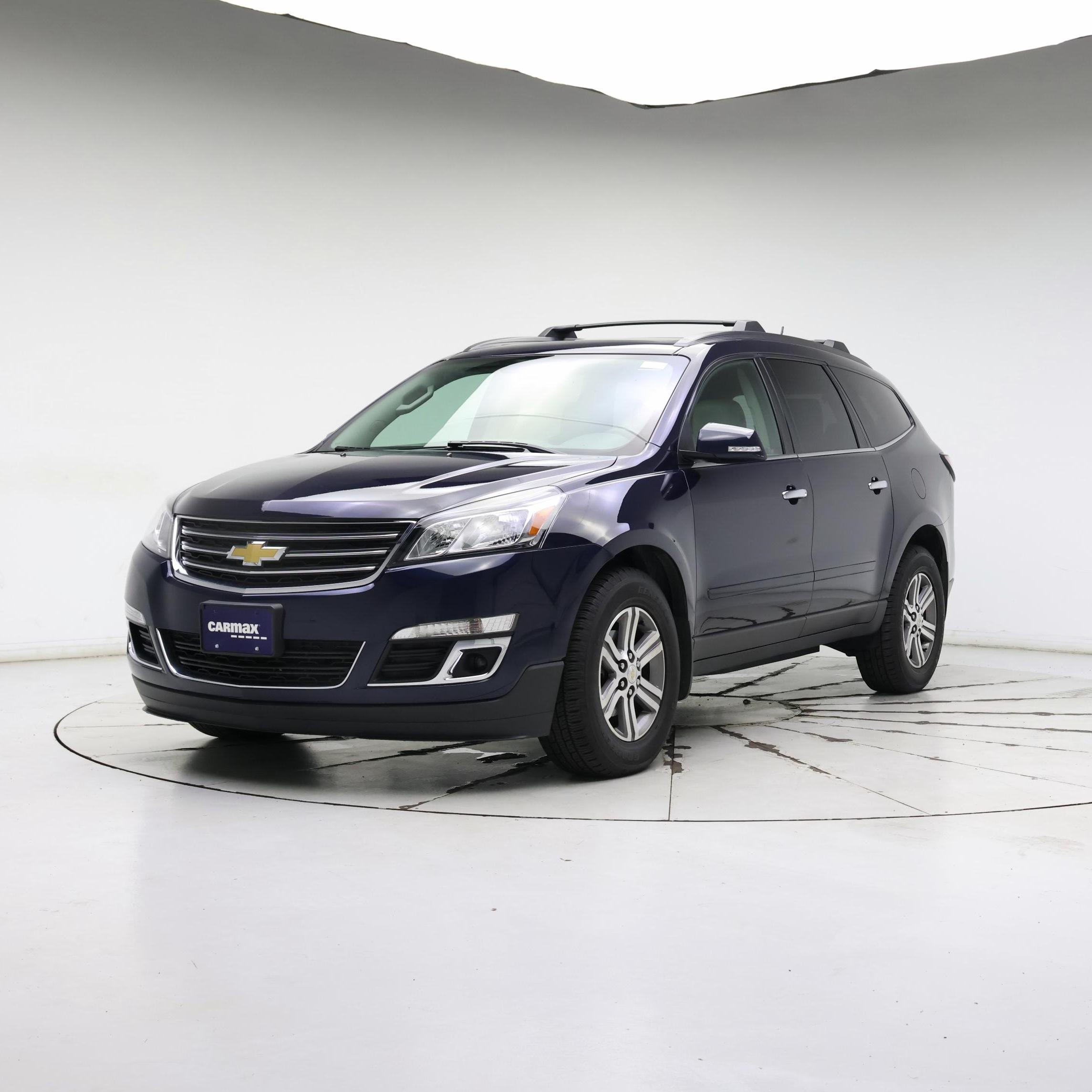Thumbnail: 2017 Chevrolet Traverse - 4