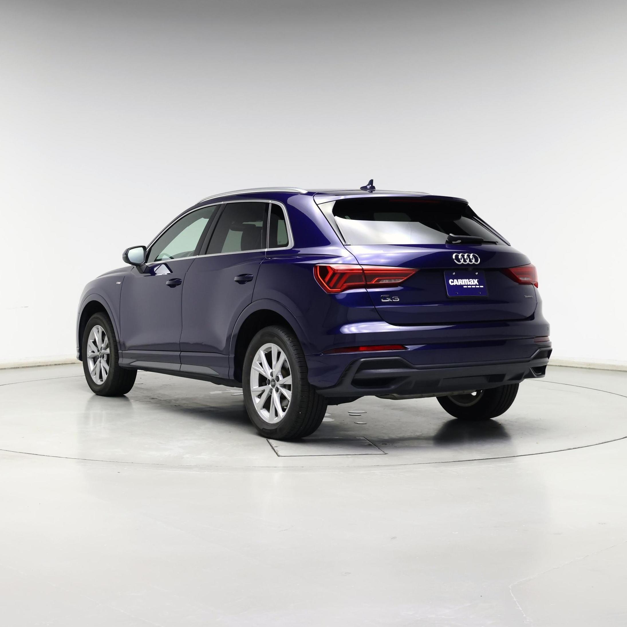 Thumbnail: 2021 Audi Q3 - 2