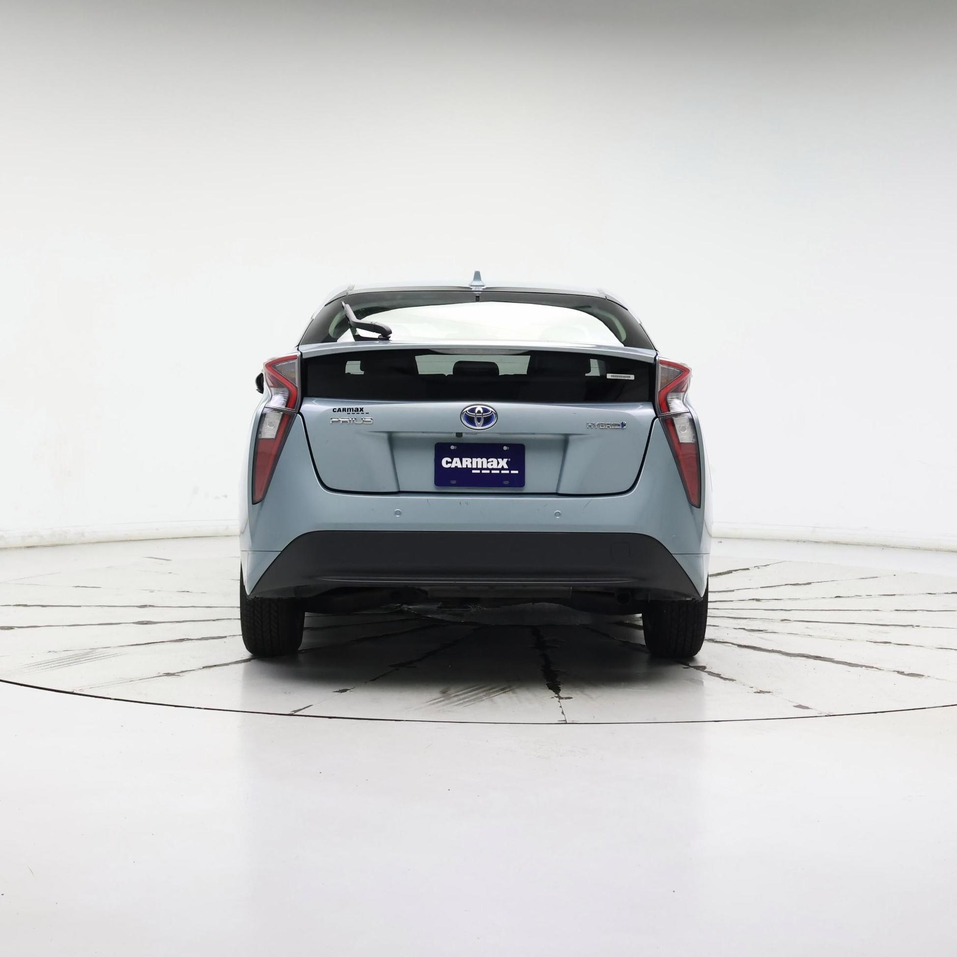 Thumbnail: 2017 Toyota Prius - 6