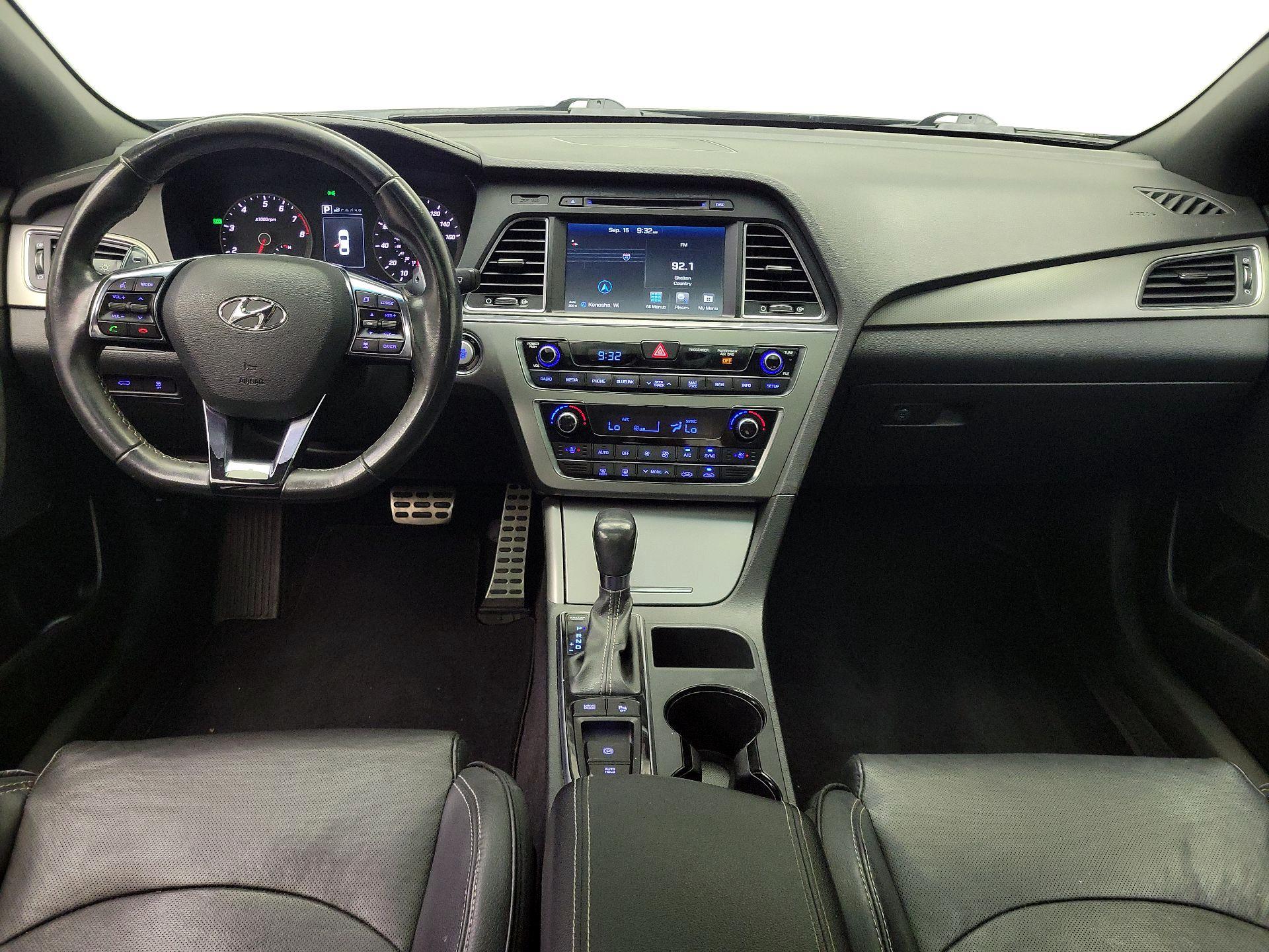 Thumbnail: 2015 Hyundai Sonata - 9
