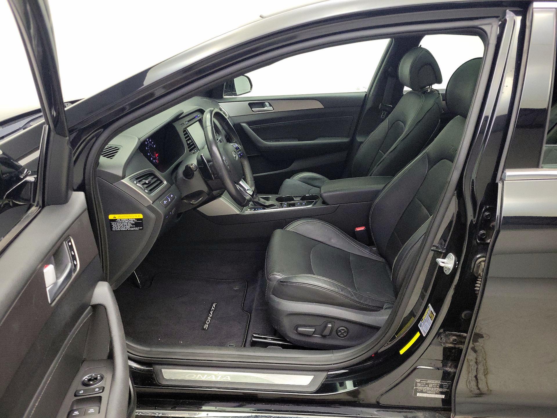 Thumbnail: 2015 Hyundai Sonata - 11