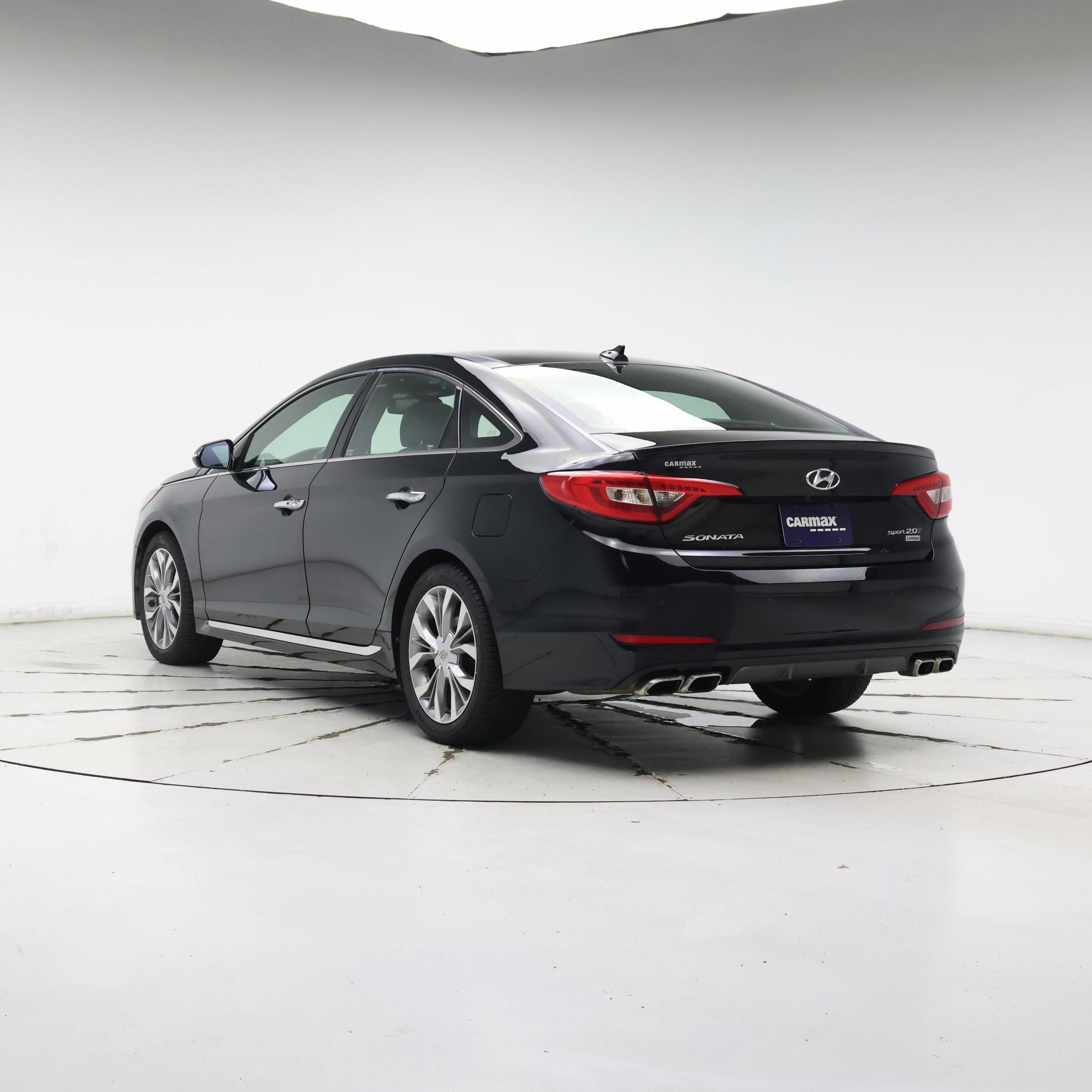 Thumbnail: 2015 Hyundai Sonata - 2