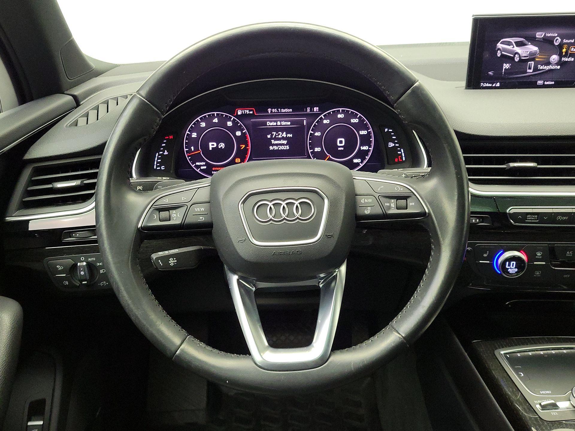 Thumbnail: 2018 Audi Q7 - 10