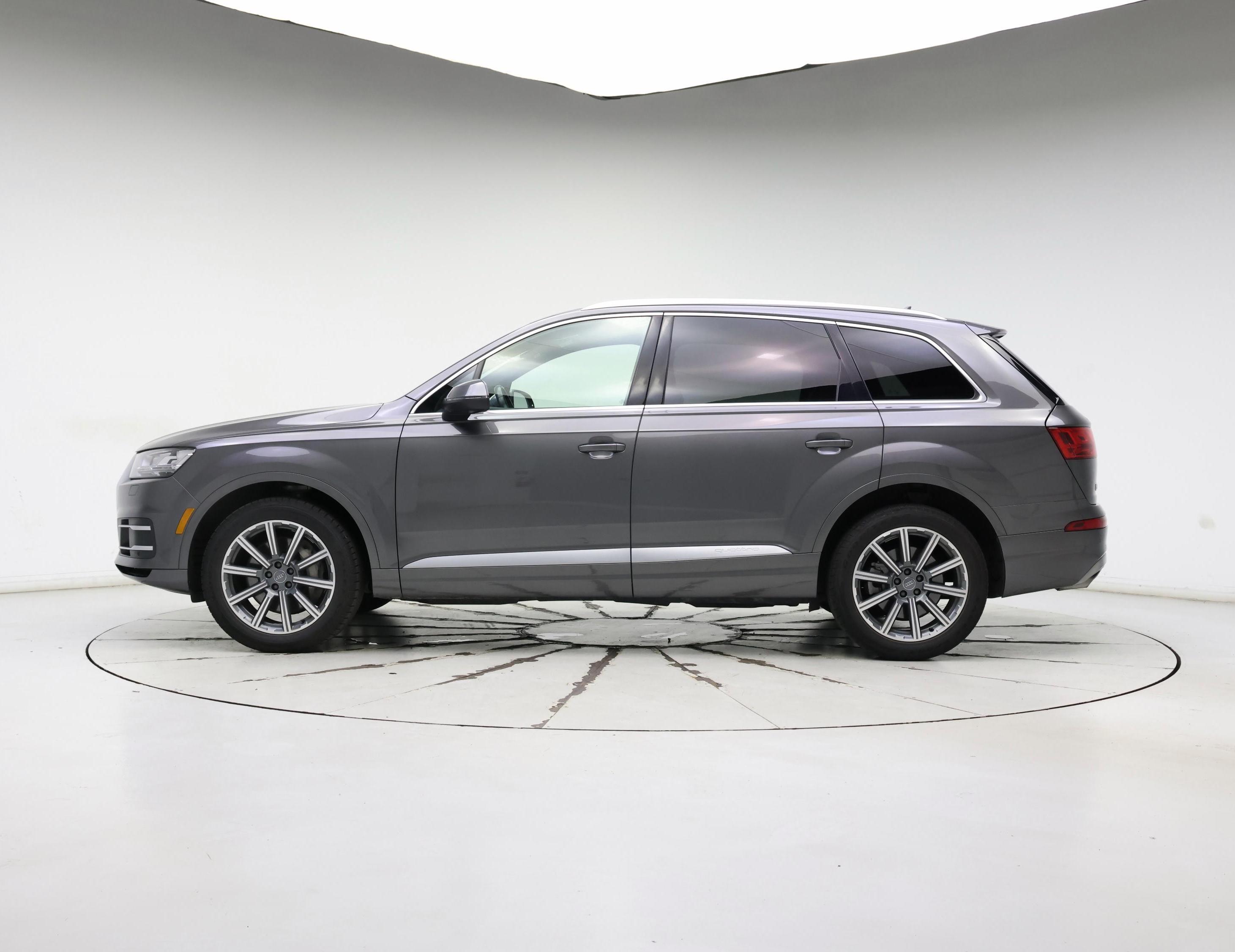 Thumbnail: 2018 Audi Q7 - 3