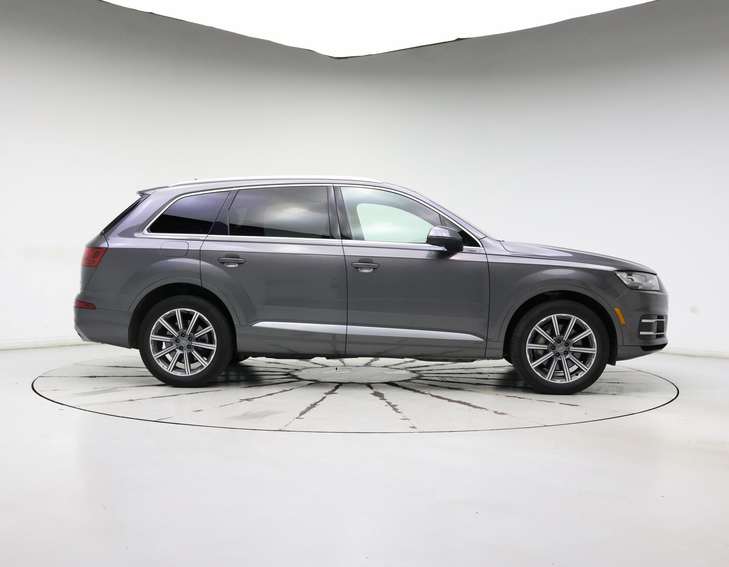 Thumbnail: 2018 Audi Q7 - 7