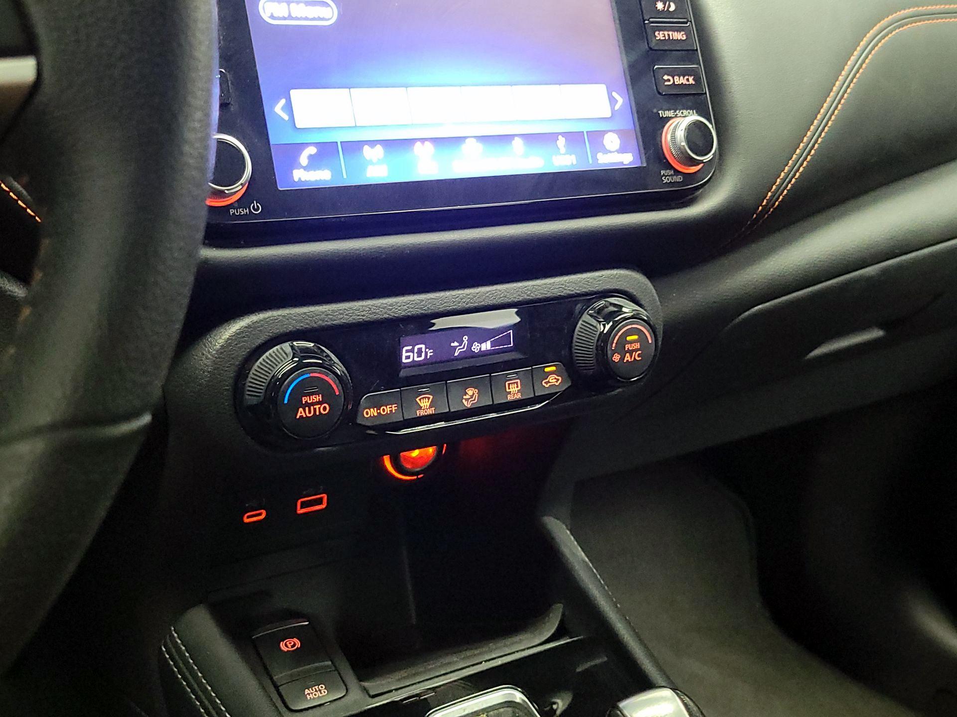 Thumbnail: 2021 Nissan Kicks - 15