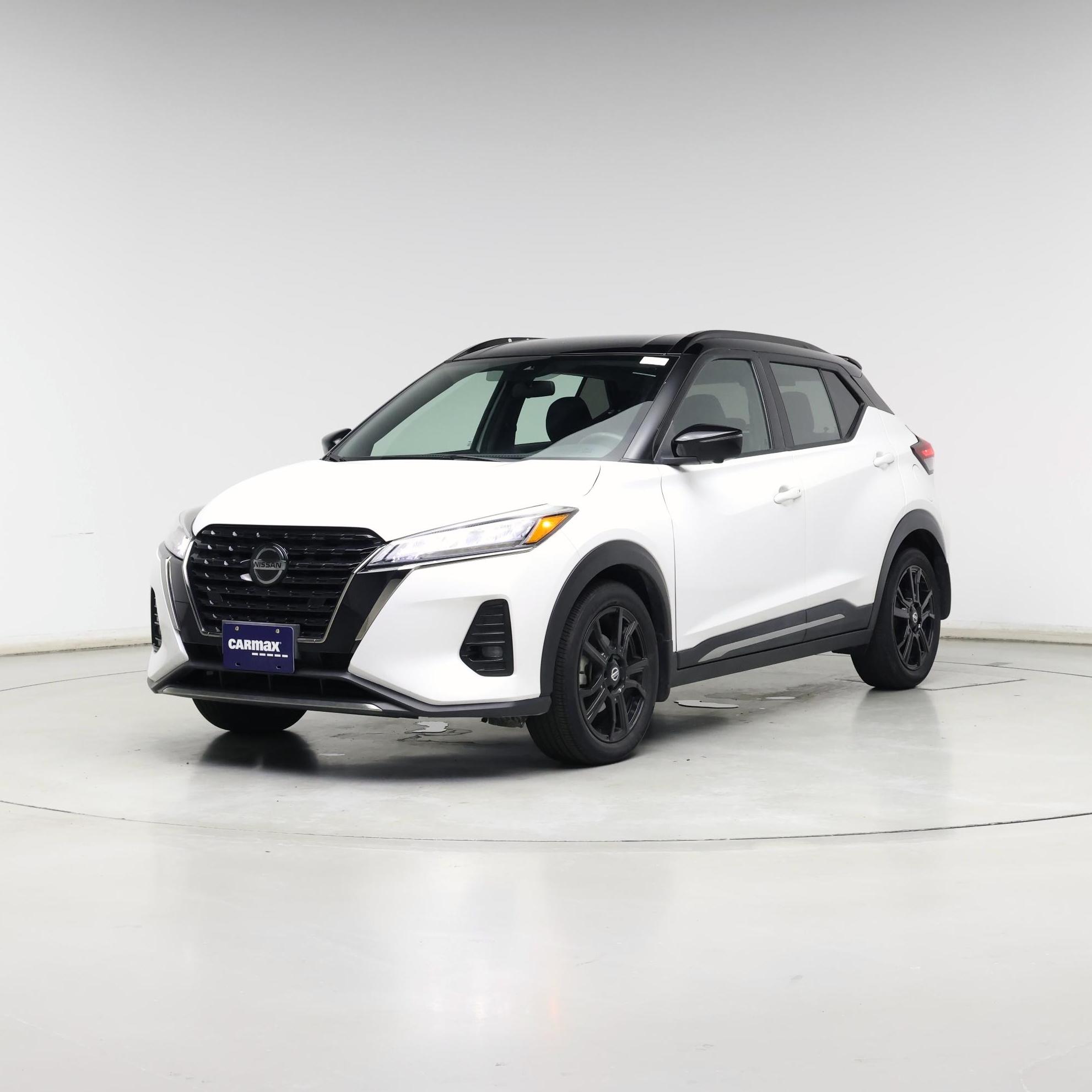 Thumbnail: 2021 Nissan Kicks - 4