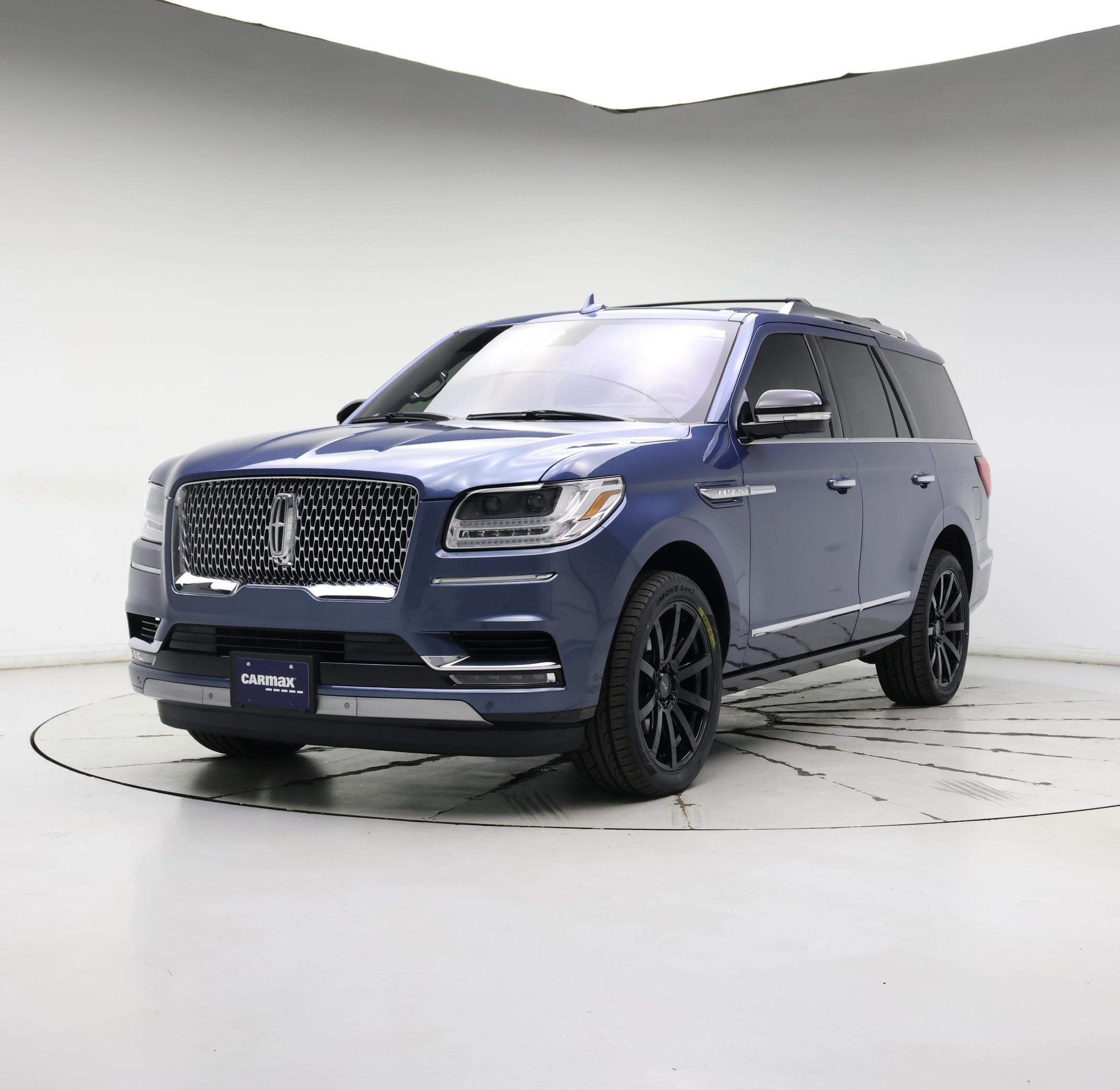Thumbnail: 2019 Lincoln Navigator - 4