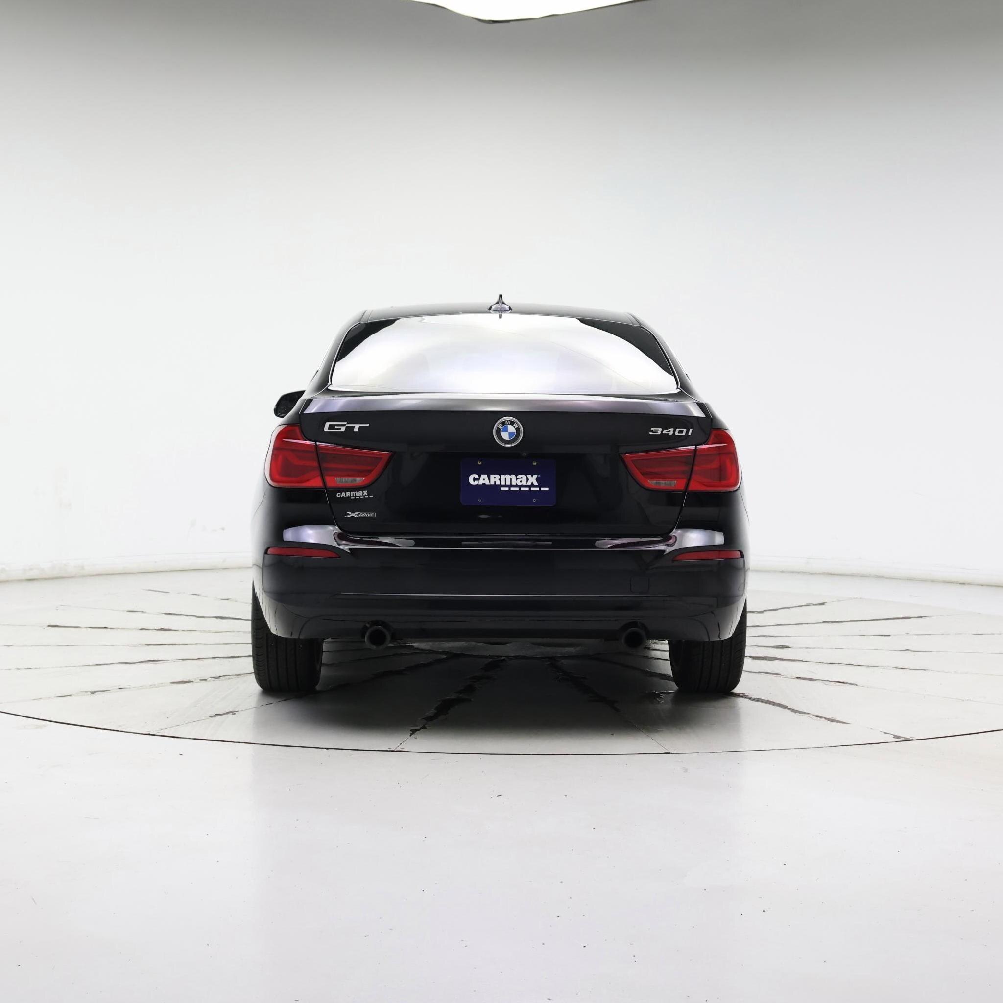 Thumbnail: 2017 BMW 3 Series - 6