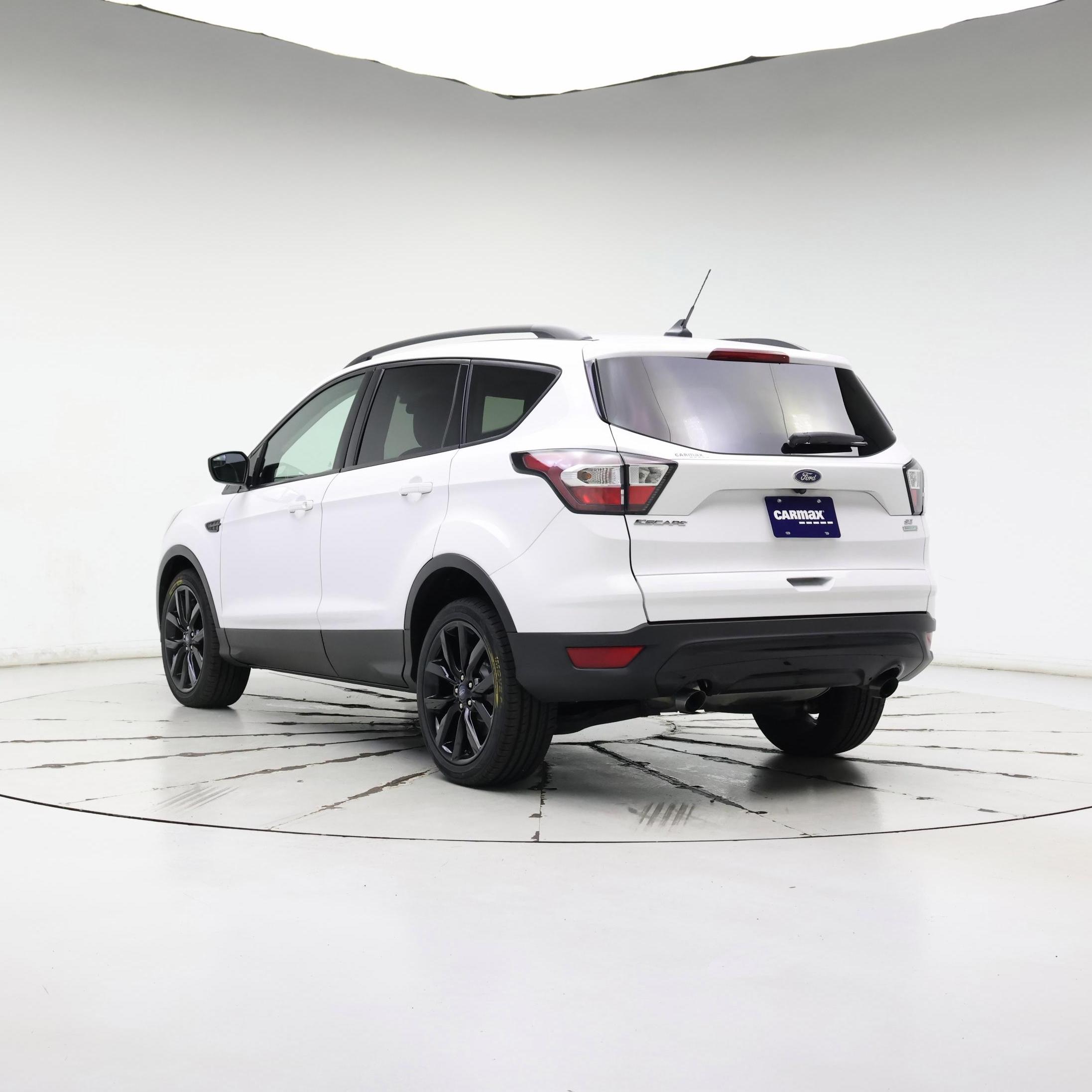 Thumbnail: 2018 Ford Escape - 2