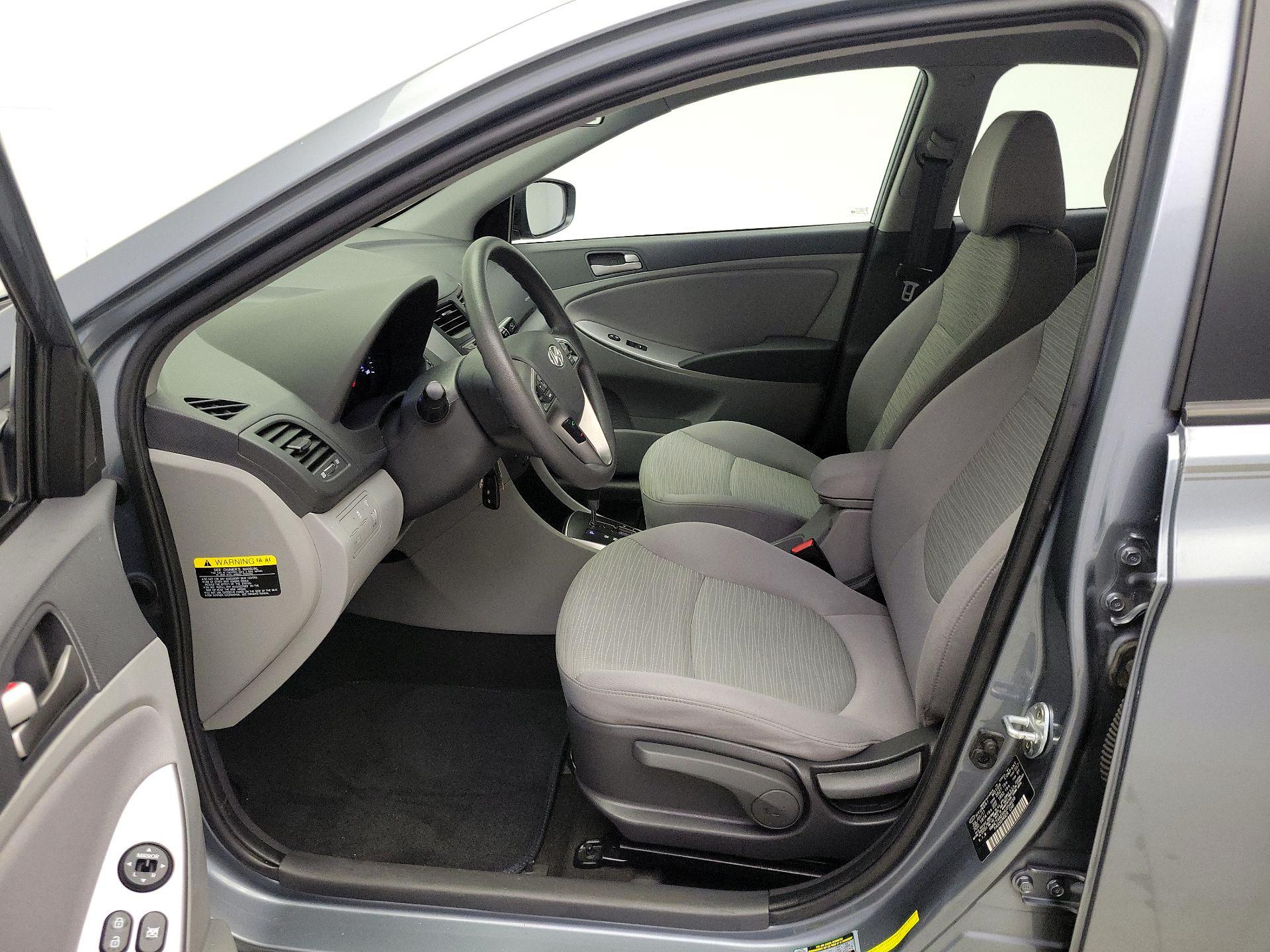 Thumbnail: 2017 Hyundai Accent - 11