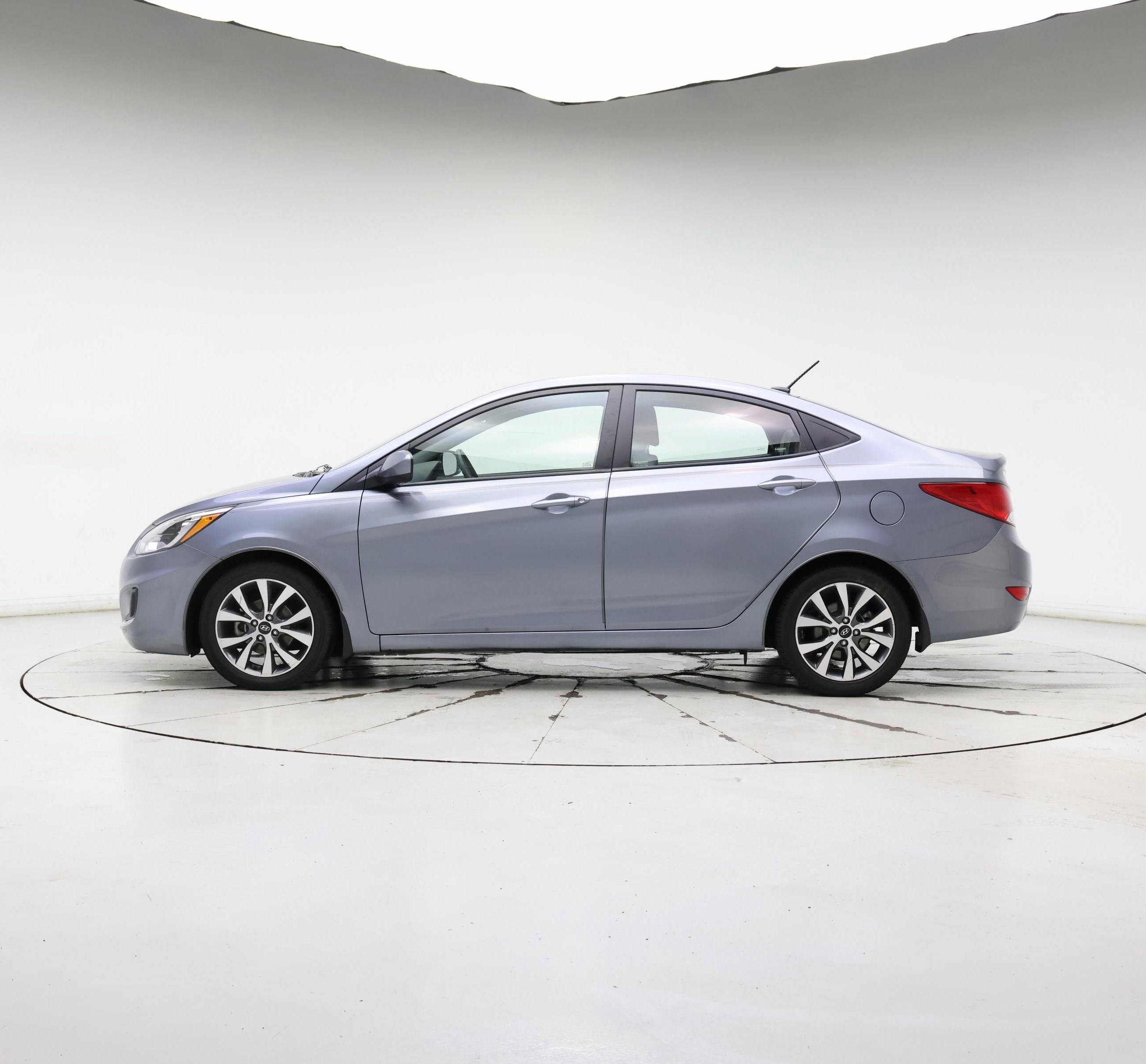 Thumbnail: 2017 Hyundai Accent - 3