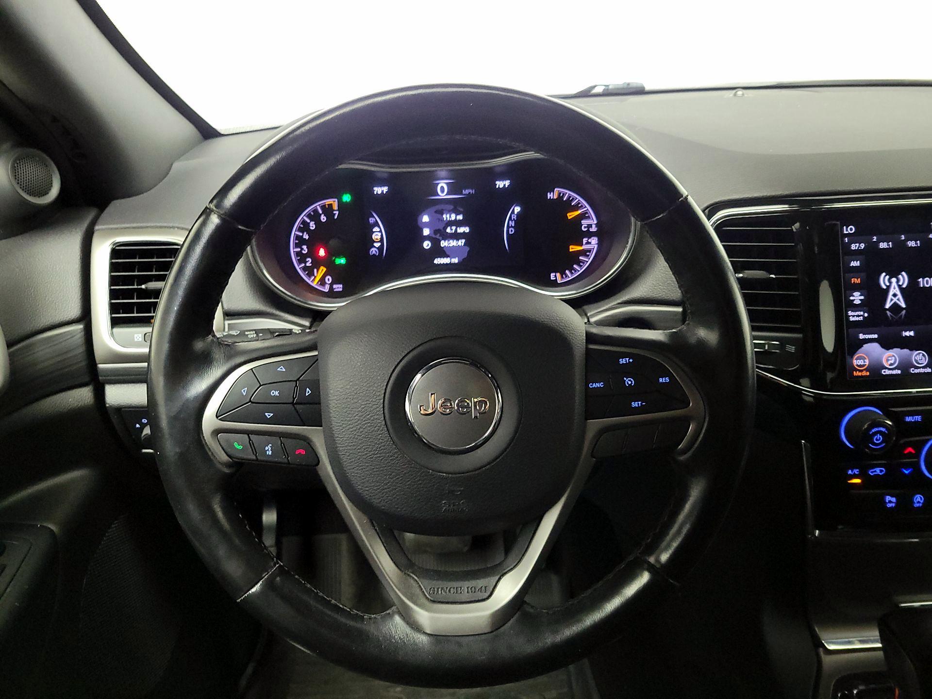Thumbnail: 2020 Jeep Grand Cherokee - 10