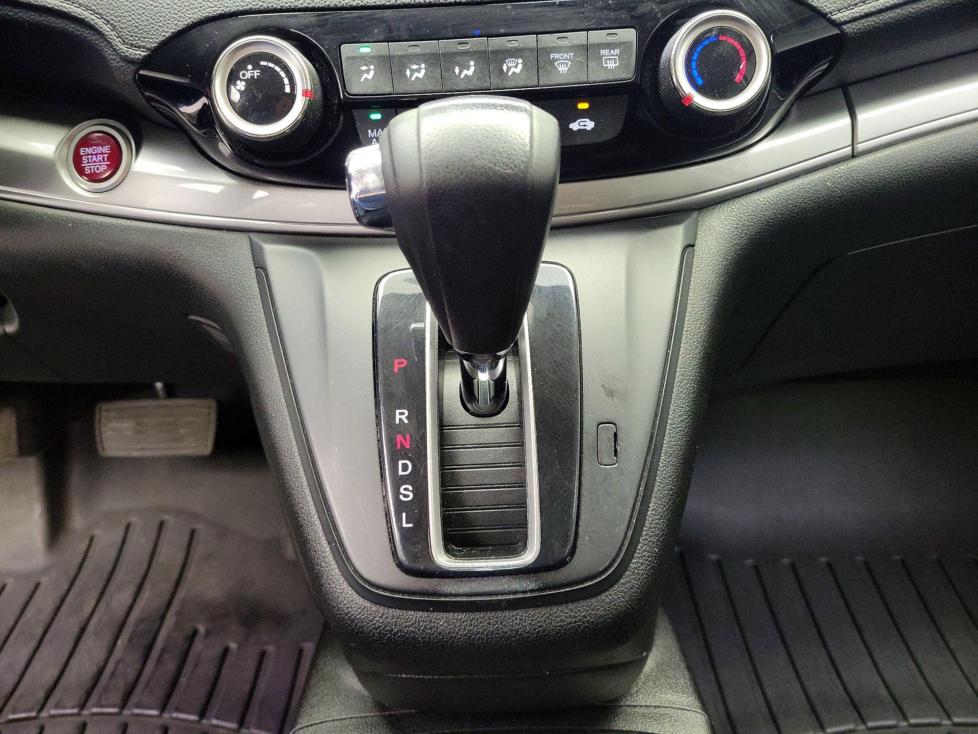 Thumbnail: 2015 Honda CR-V - 17