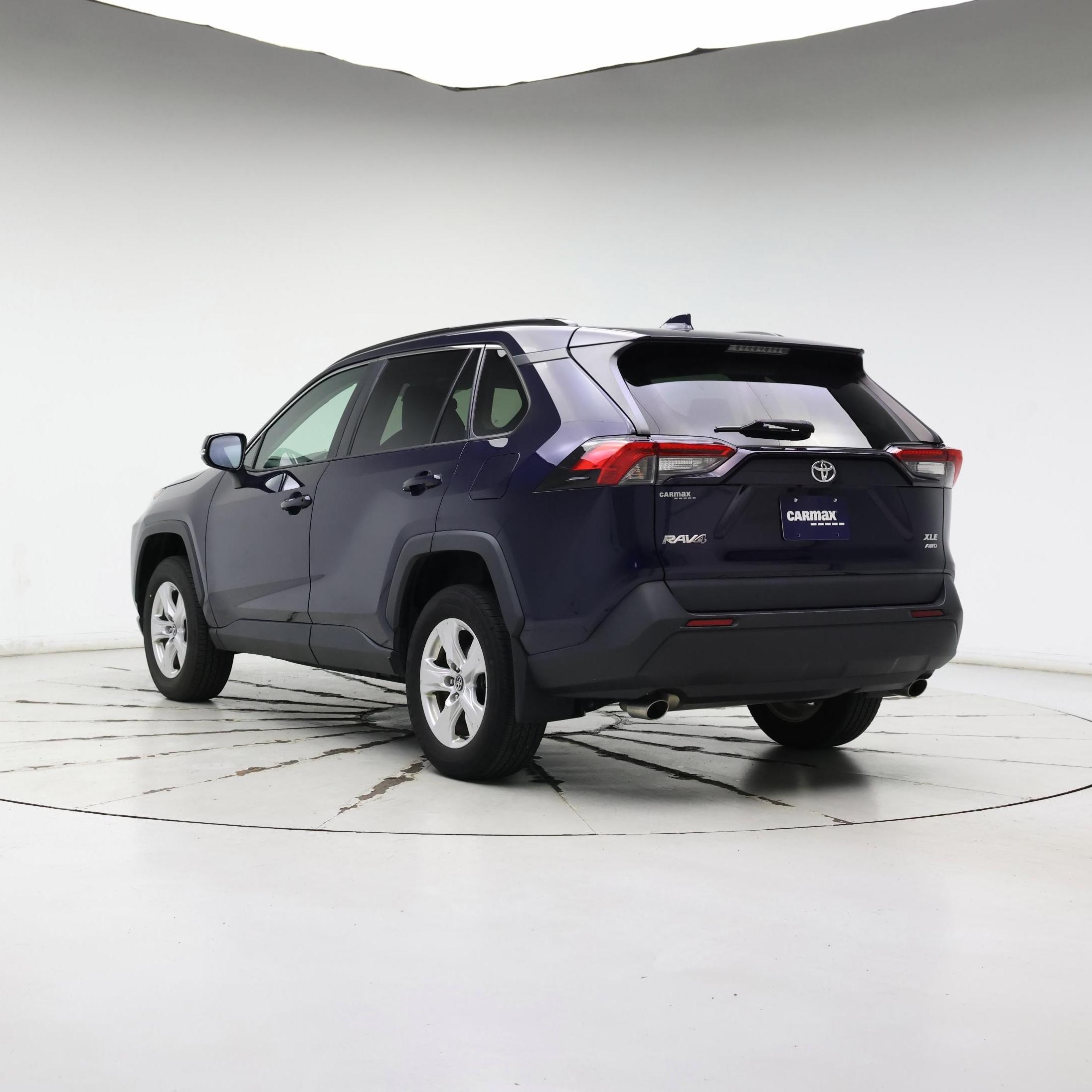 Thumbnail: 2021 Toyota RAV4 - 2