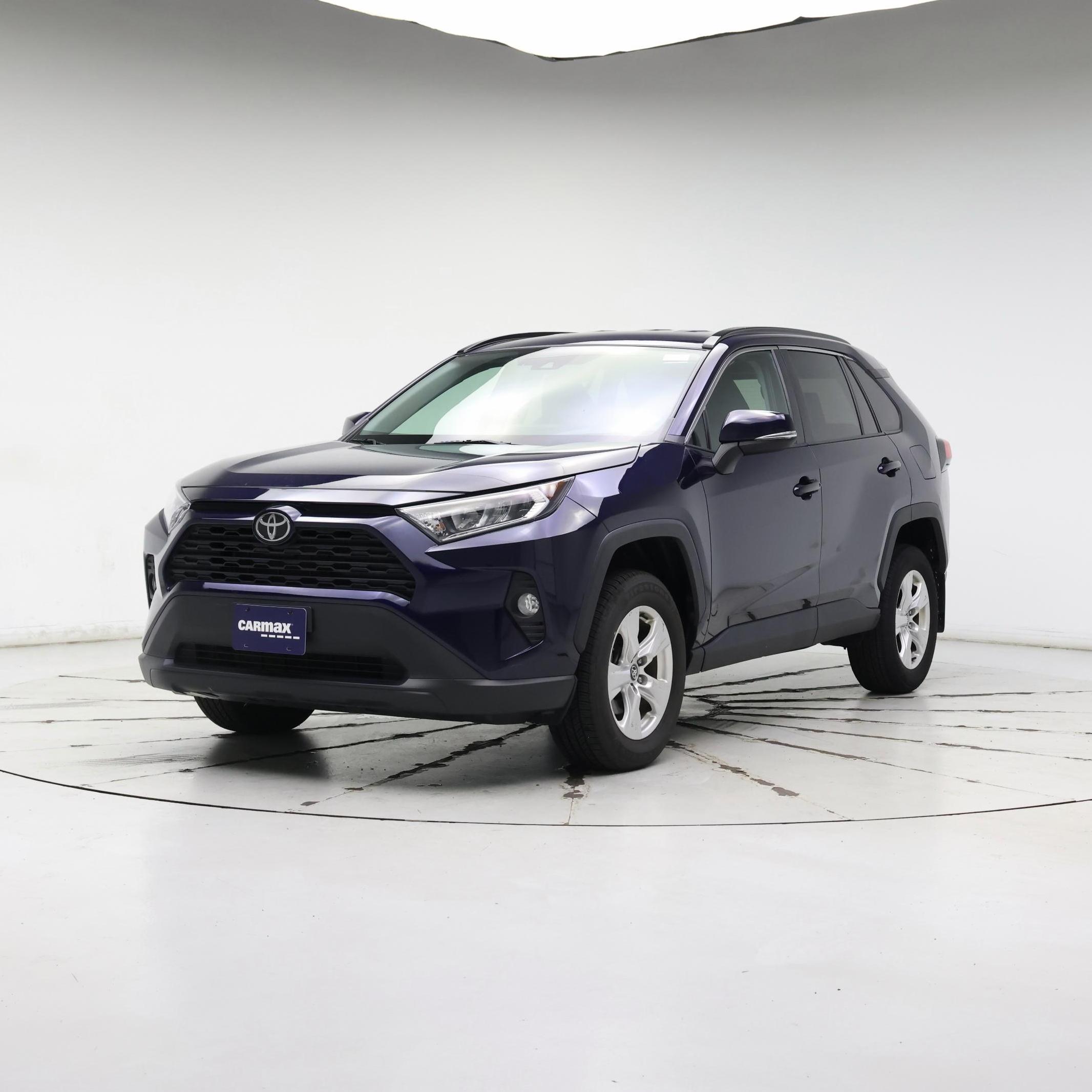 Thumbnail: 2021 Toyota RAV4 - 4