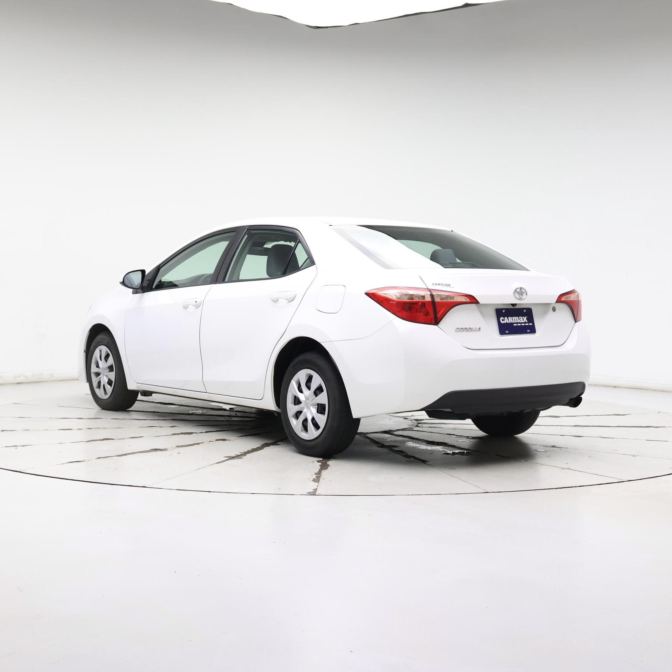 Thumbnail: 2018 Toyota Corolla - 2