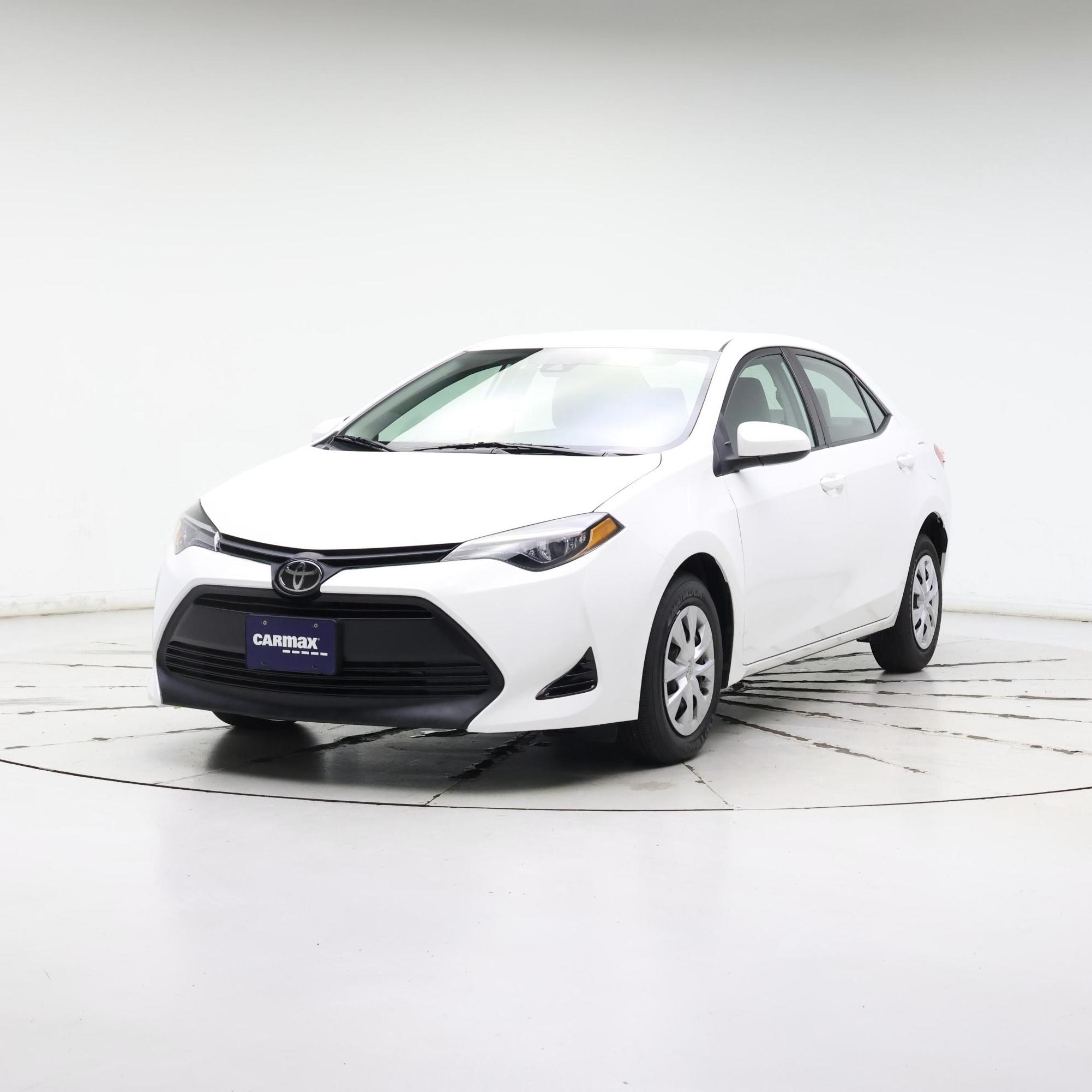 Thumbnail: 2018 Toyota Corolla - 4
