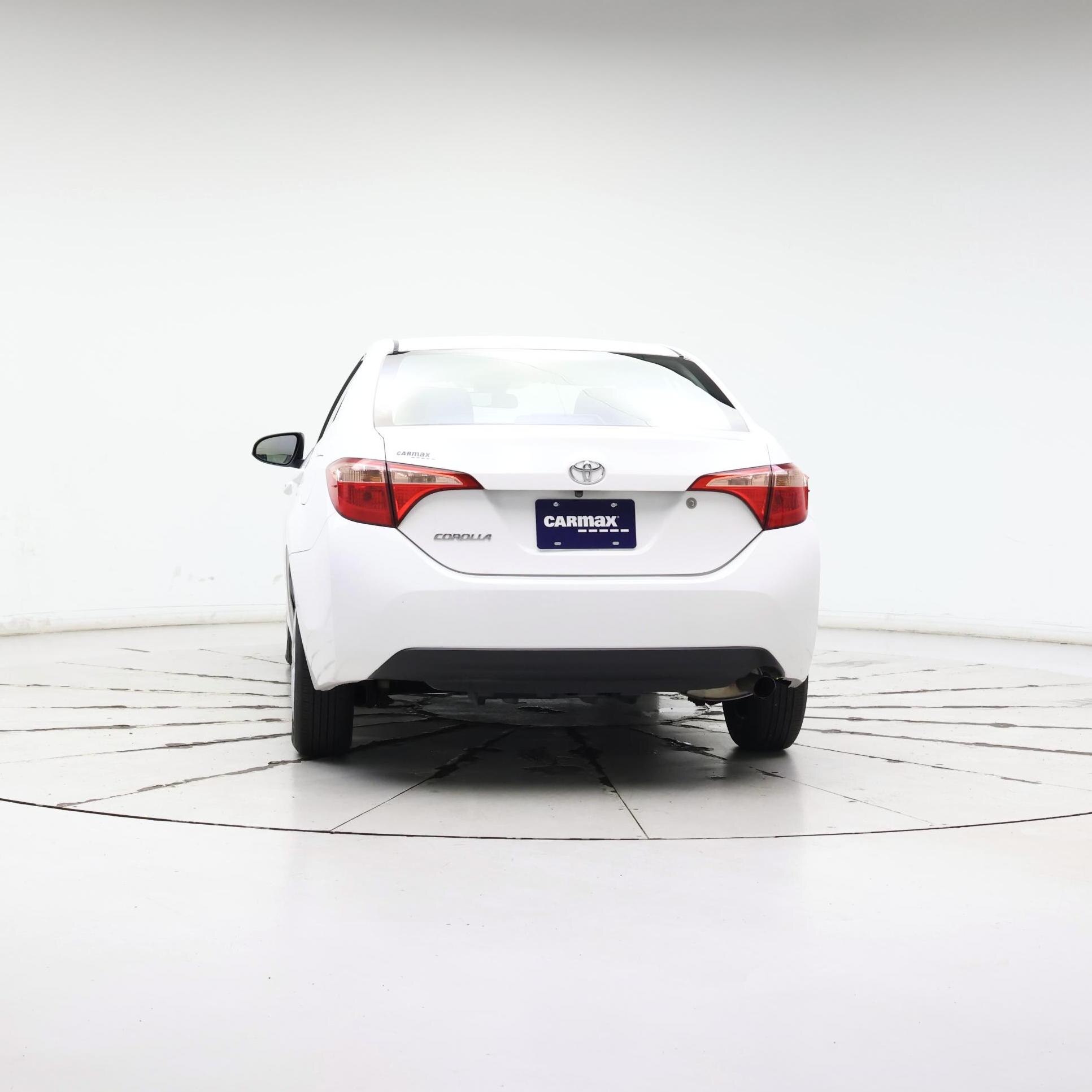 Thumbnail: 2018 Toyota Corolla - 6