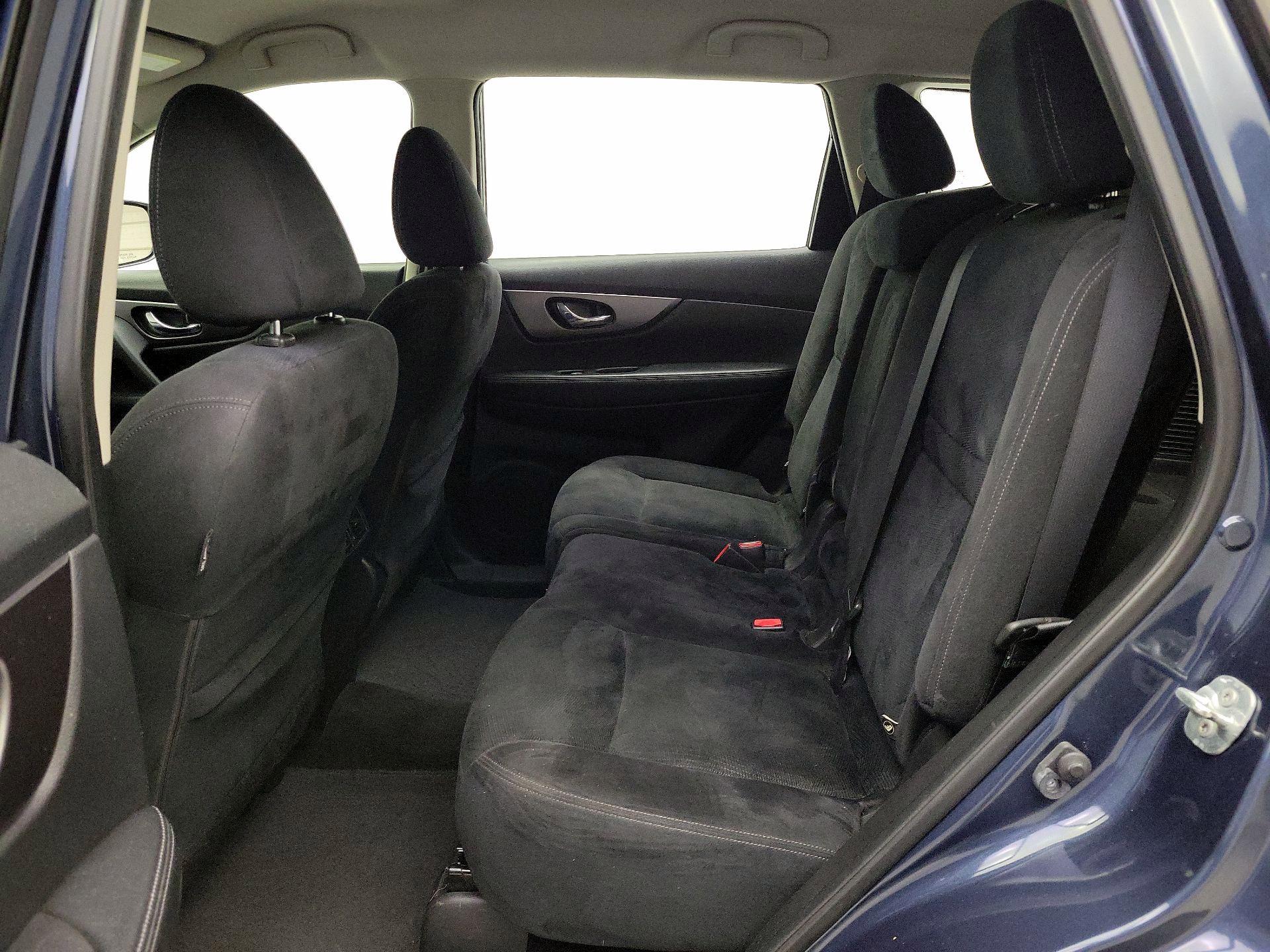 Thumbnail: 2016 Nissan Rogue - 19