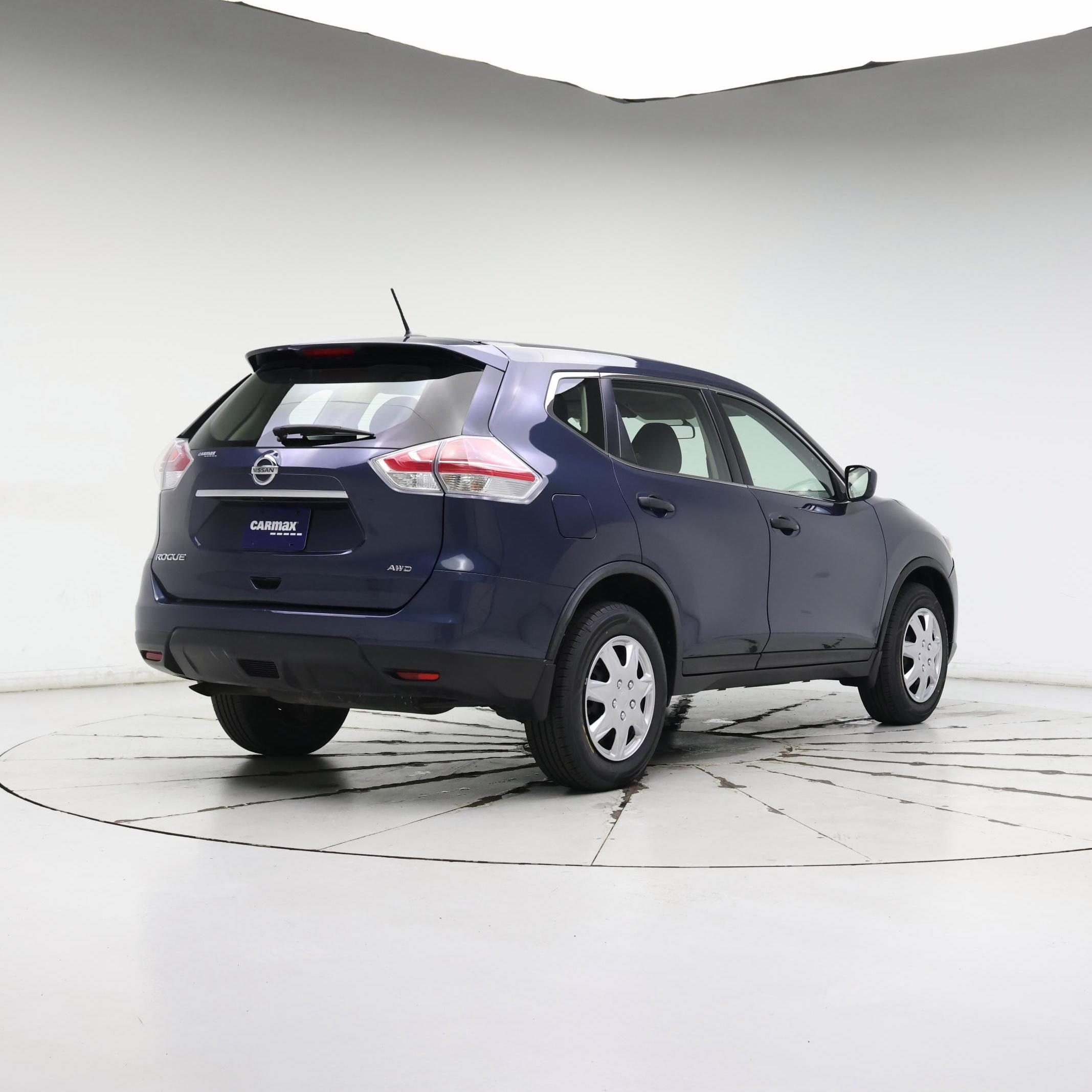 Thumbnail: 2016 Nissan Rogue - 8