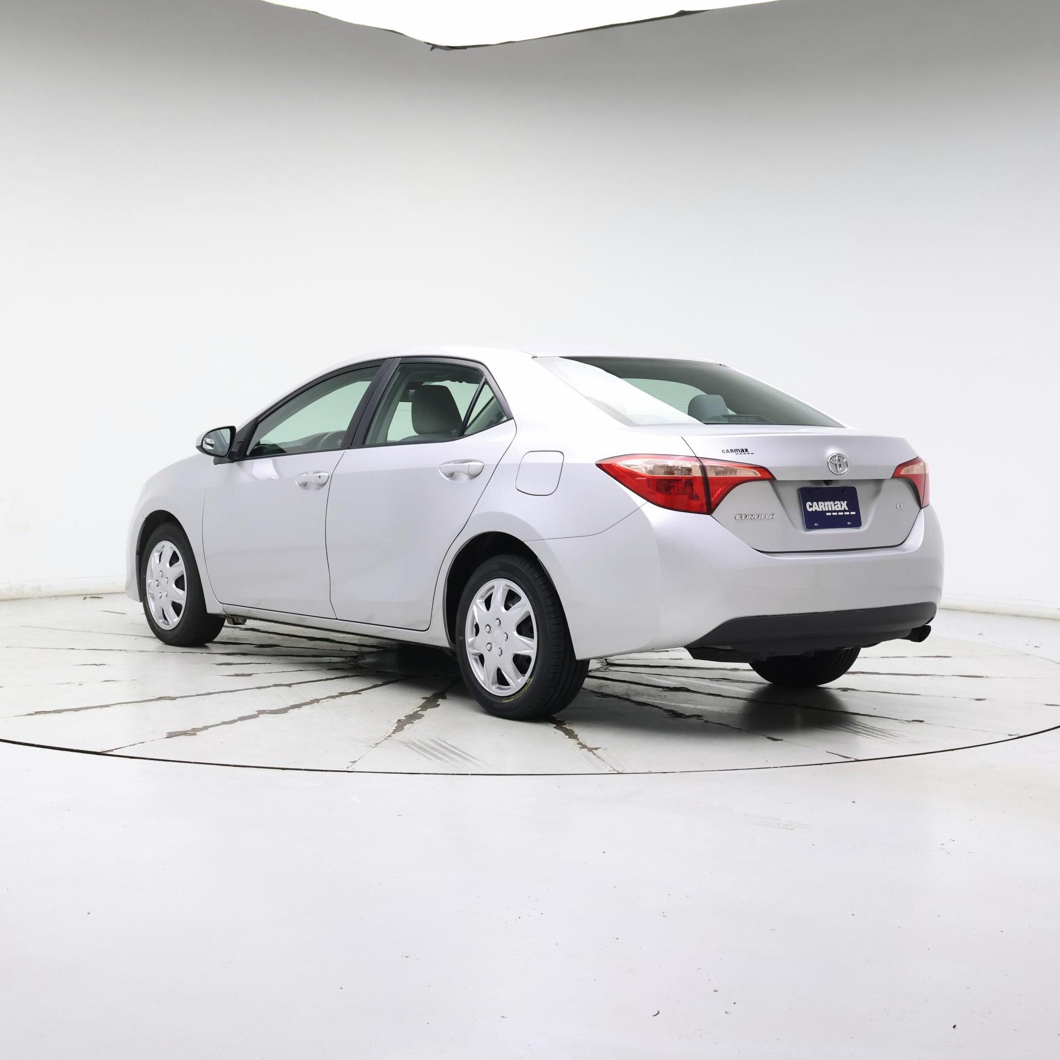 Thumbnail: 2018 Toyota Corolla - 2