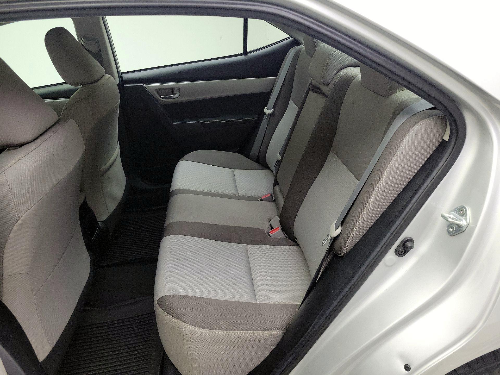 Thumbnail: 2018 Toyota Corolla - 19