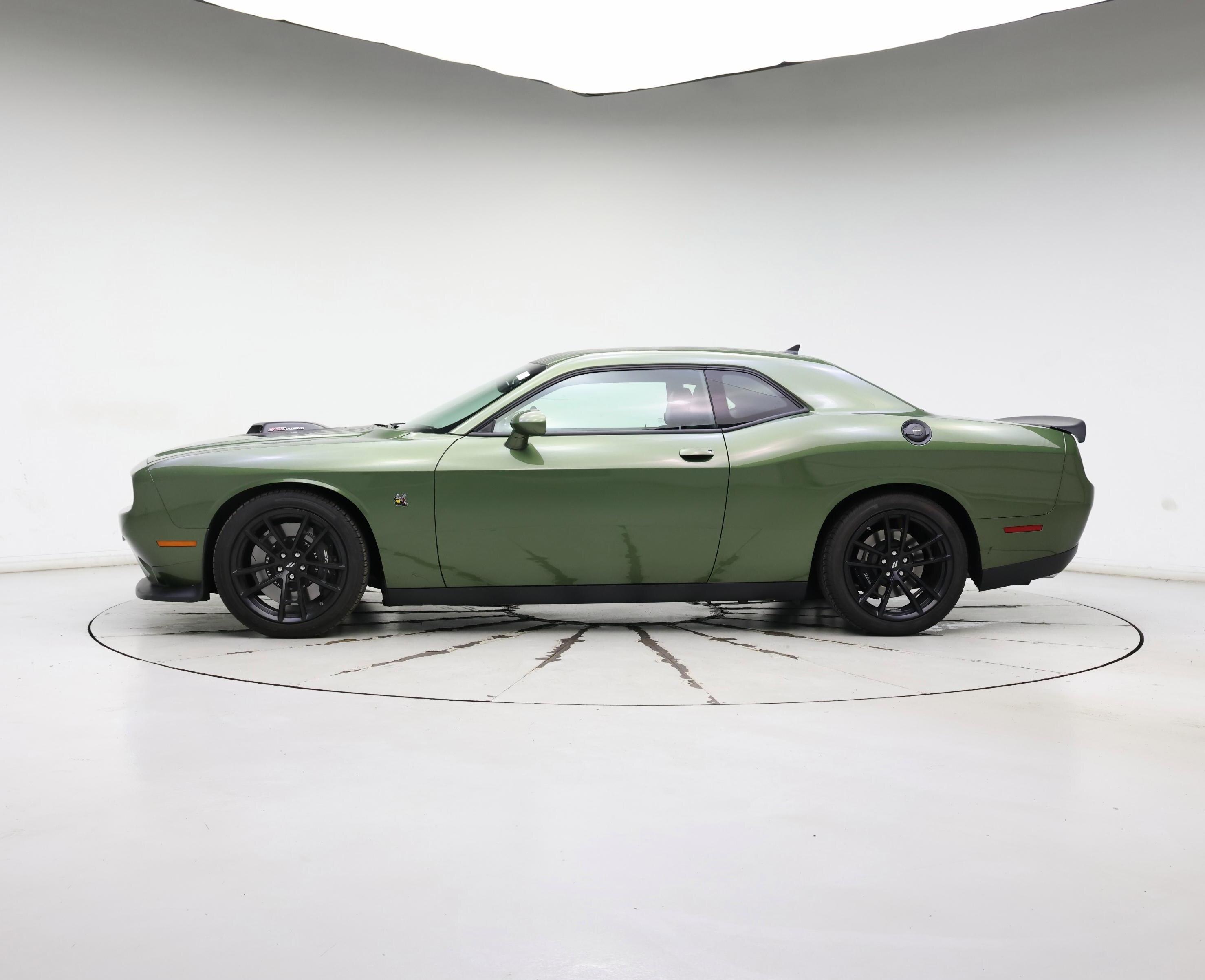 Thumbnail: 2021 Dodge Challenger - 3